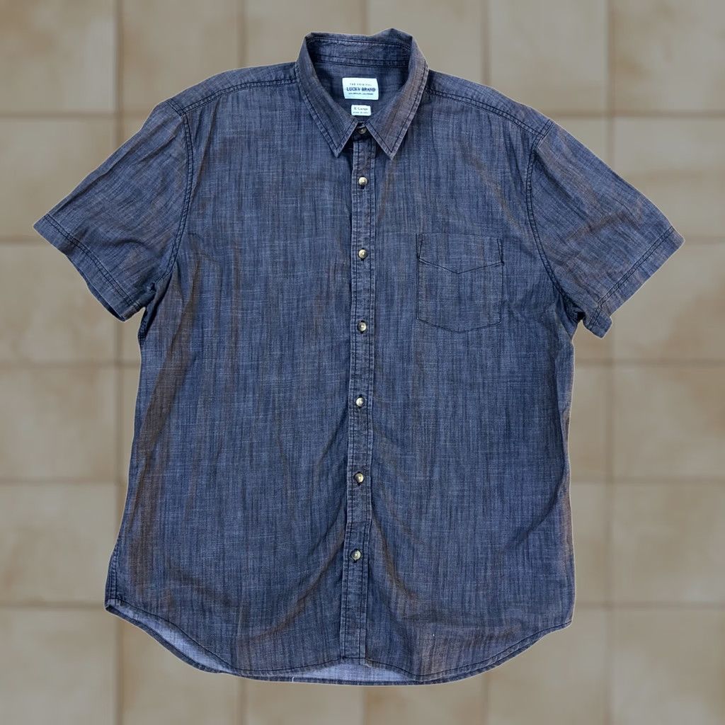 Lucky Brand LUCKY BRAND Chambray Button Up Shirt Men's XL Blue Short Sleeve Collared Size US XL / EU 56 / 4 - 1 Thumbnail
