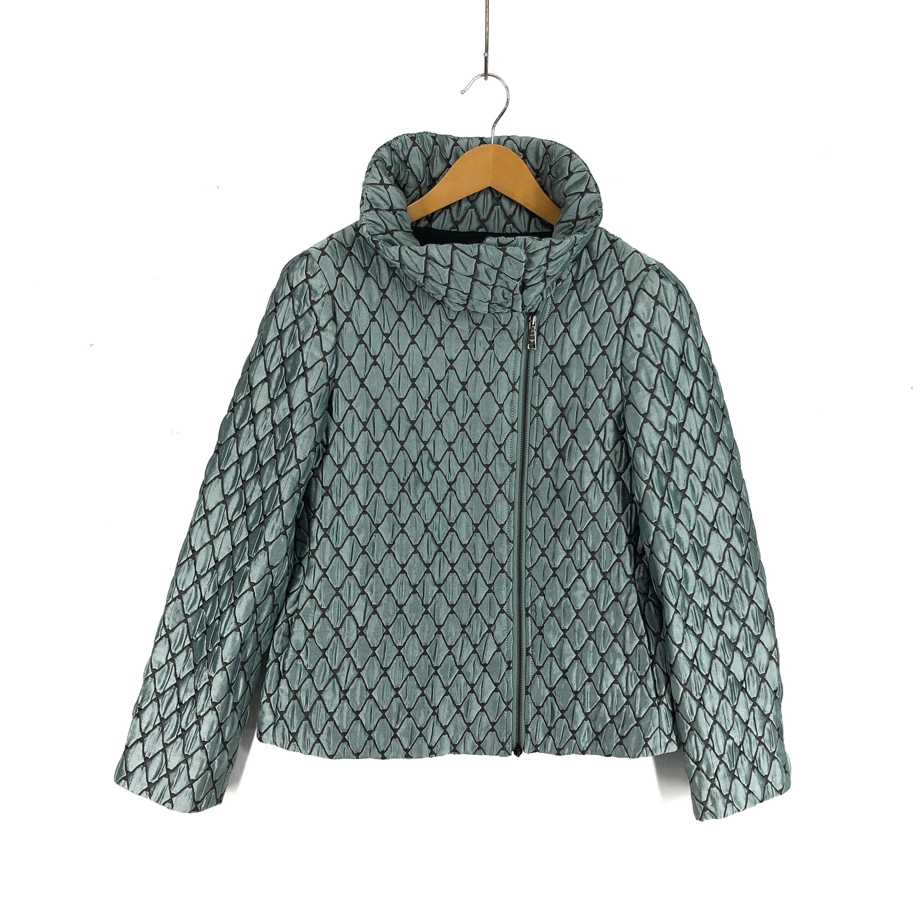 Emporio Armani EMPORIO ARMANI Women Quilted Jacket #2253-78 Size S / US 4 / IT 40 - 1 Thumbnail