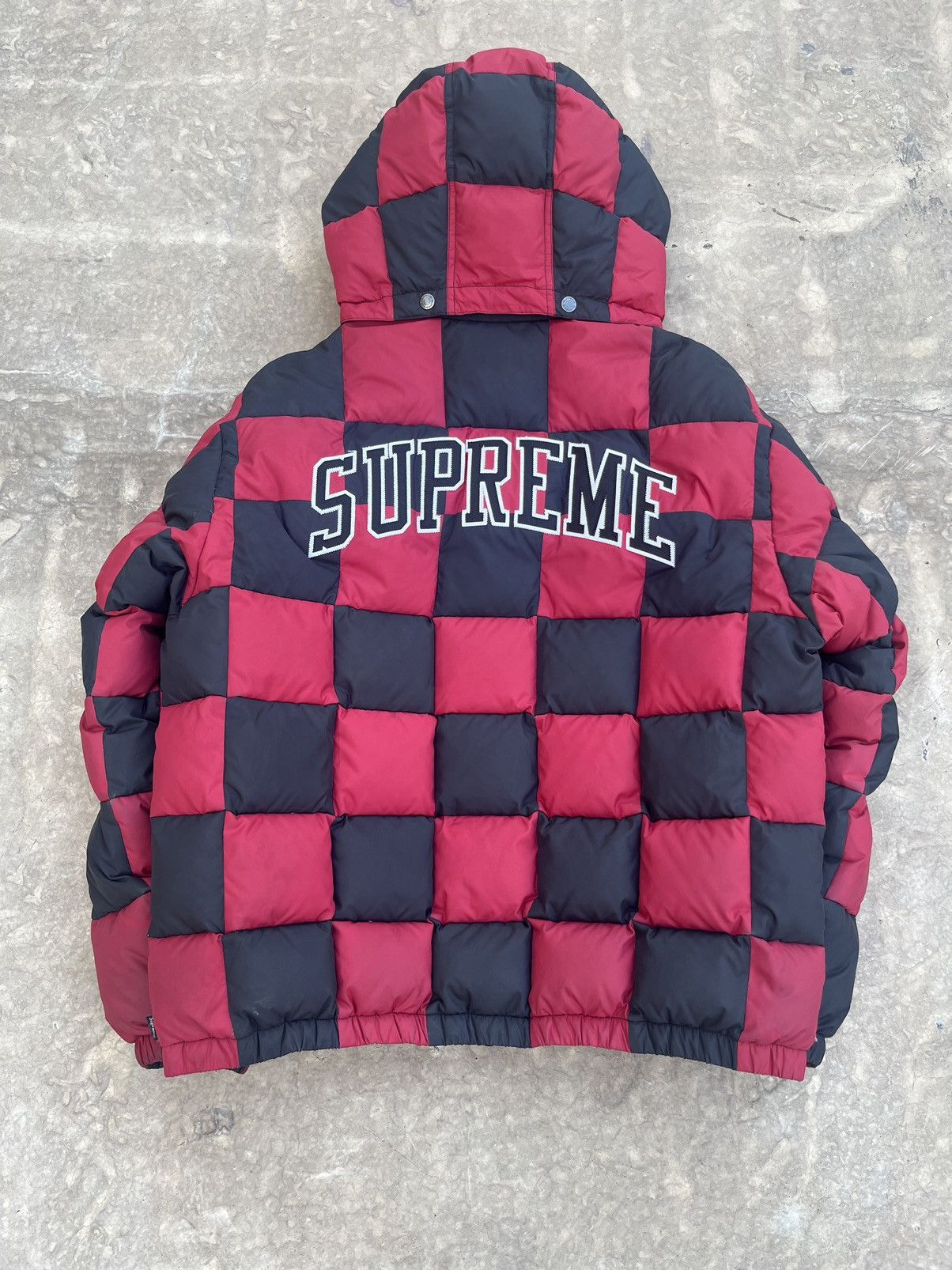 Supreme Supreme checkered puffer jacket Size US M / EU 48-50 / 2 - 5 Thumbnail