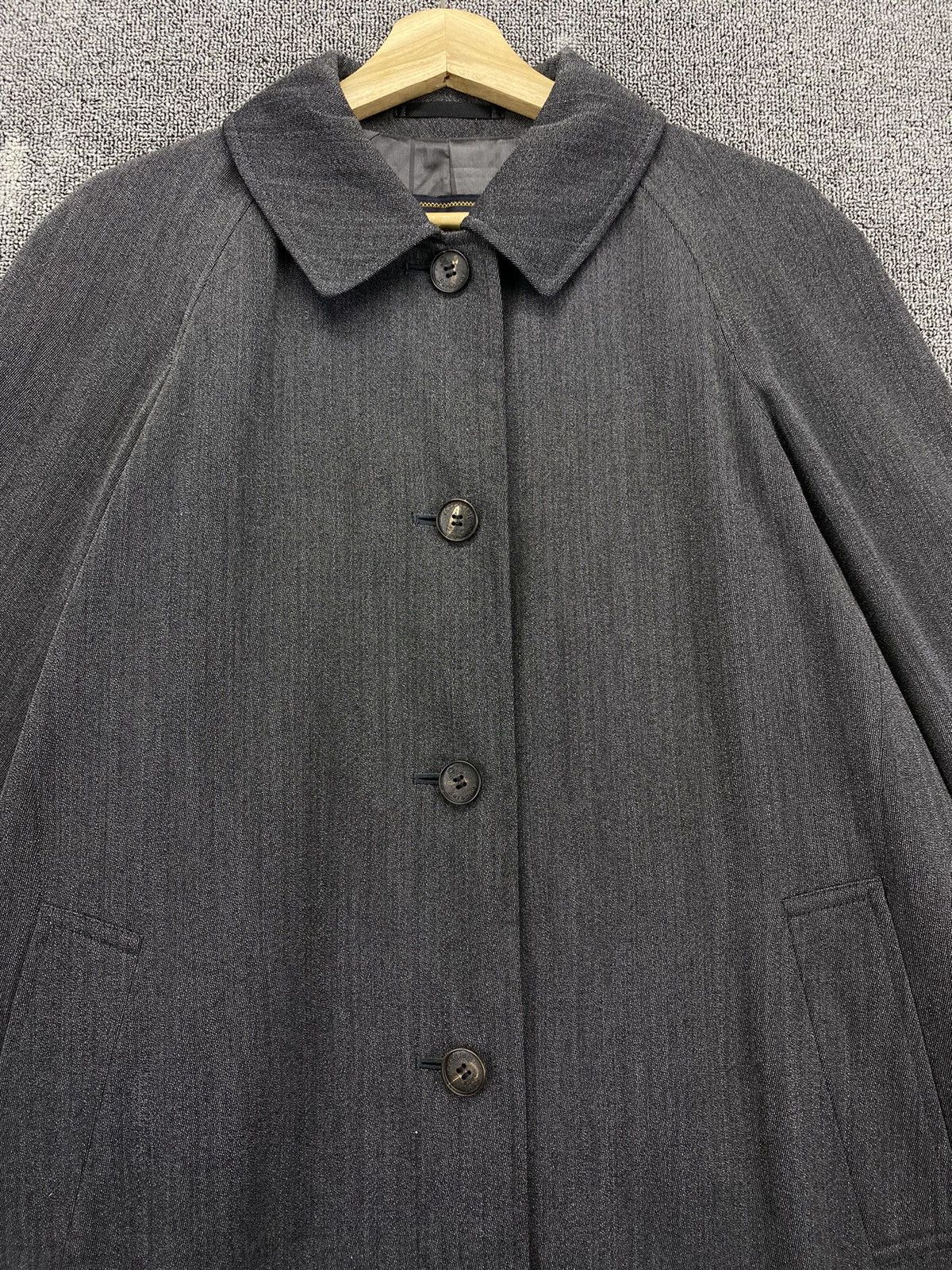 Burberry Vintage Burberry Nice Design Wool Long Jacket Size M / US 6-8 / IT 42-44 - 5 Thumbnail