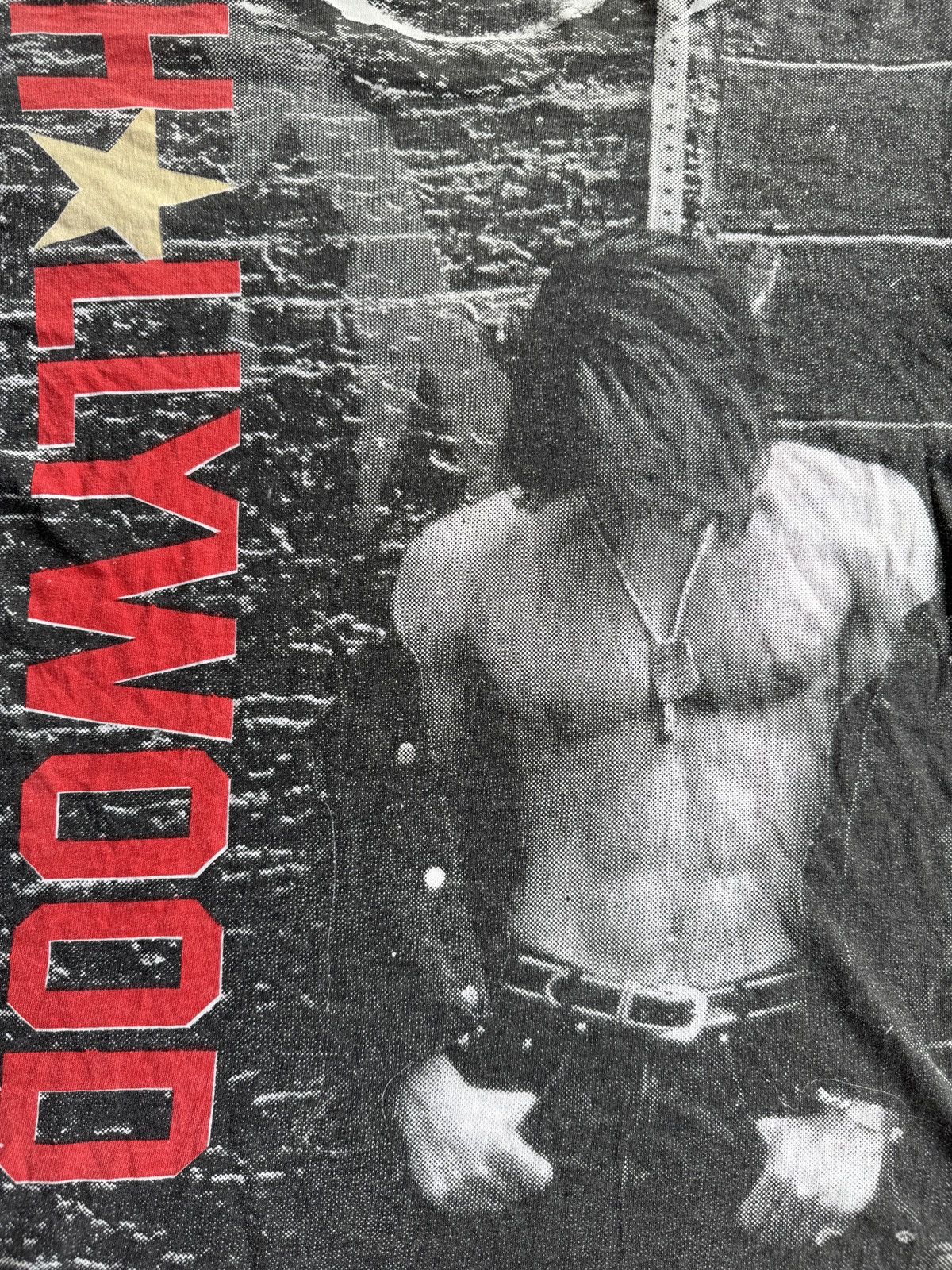 Vintage *RARE* 90s VINTAGE AOP HOLLYWOOD 00s MUSCLE GRUNGE MODEL TEE Size US L / EU 52-54 / 3 - 9 Thumbnail