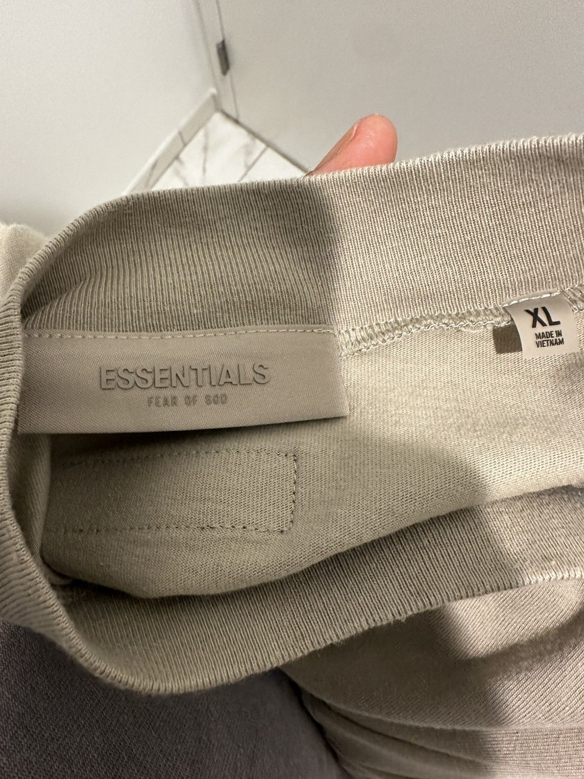 Essentials Fear of God Essentials Tee Smoke Size US XL / EU 56 / 4 - 6 Thumbnail