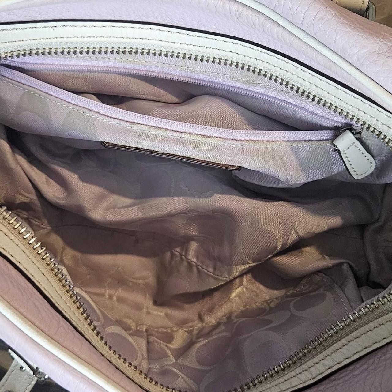 Coach Baby pink mid-2000s Coach pebbled leather satchel Size ONE SIZE - 4 Thumbnail