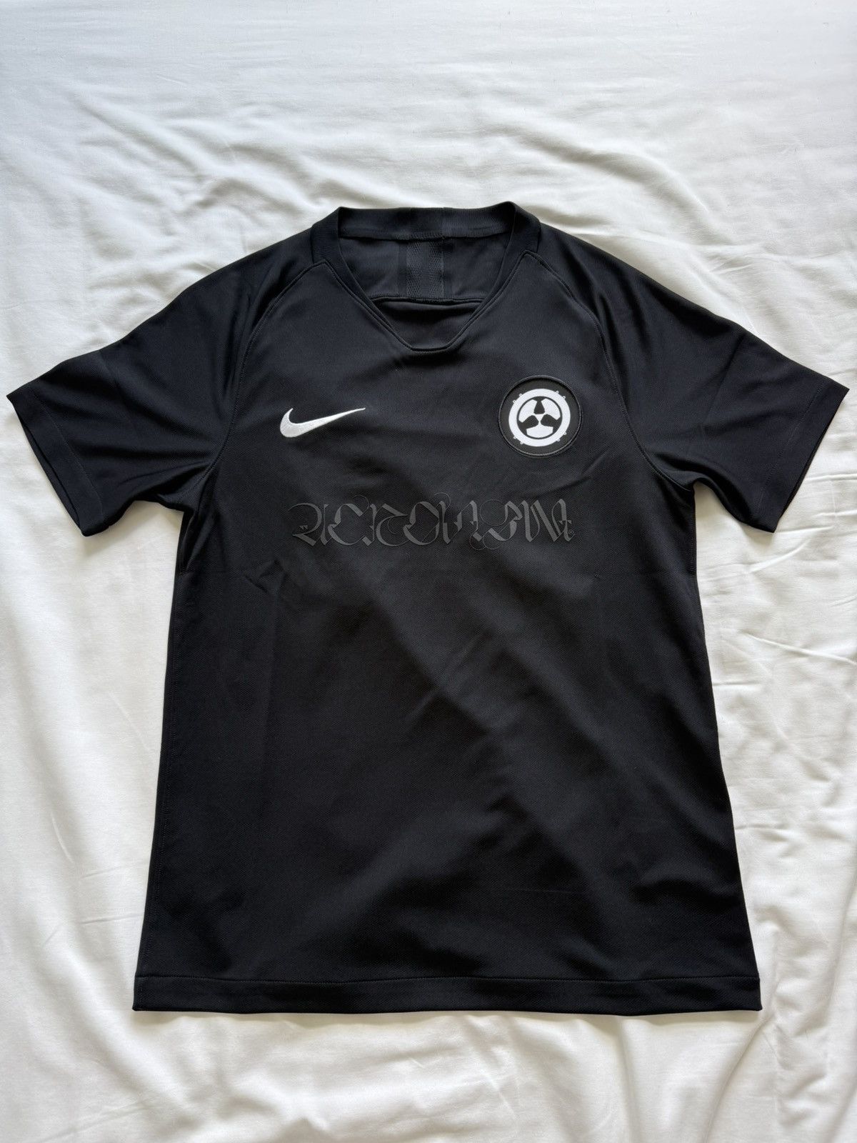 Acronym × Nike Acronym Nike Stadium Uniform Shirt Size US S / EU 44-46 / 1 - 1 Thumbnail