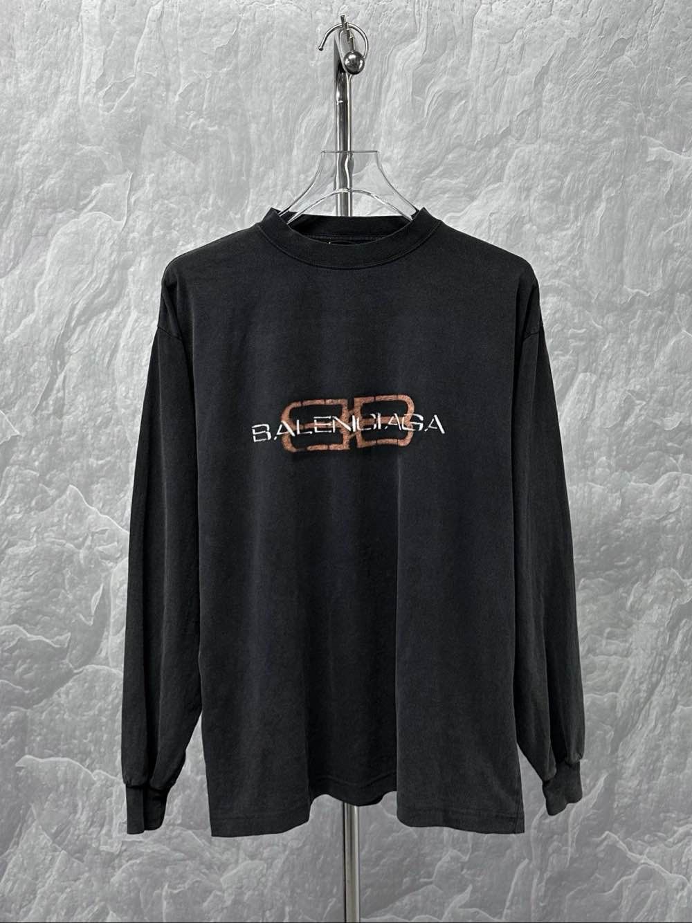 Balenciaga Balenciaga BB Icon Long Sleeve T-Shirt Size S Size US S / EU 44-46 / 1 - 1 Thumbnail