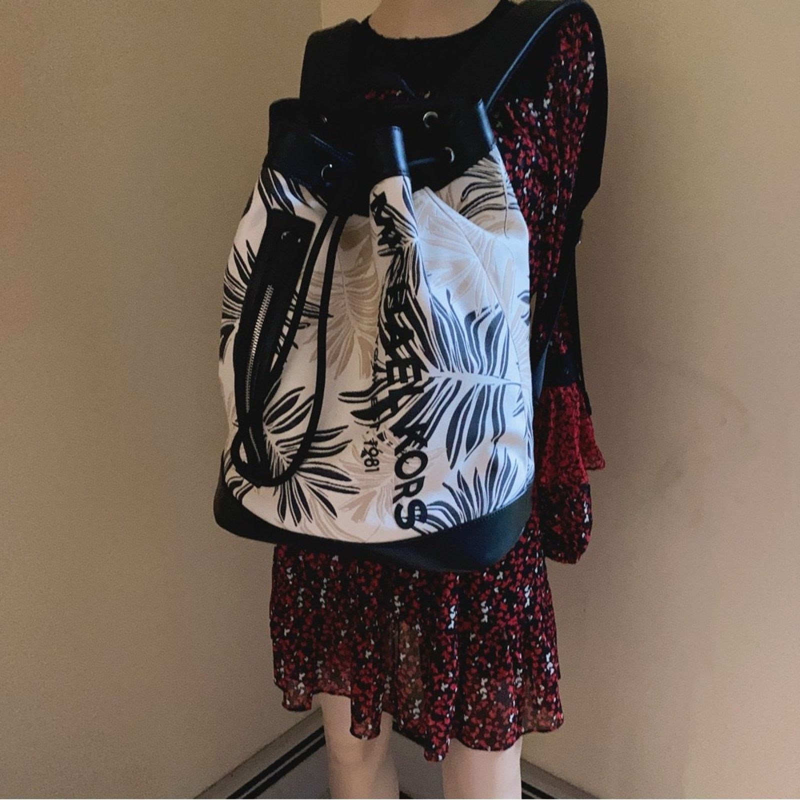 Michael Kors Michael Kors Cooper Palm Jacquard Mariner Backpack Size ONE SIZE - 9 Thumbnail