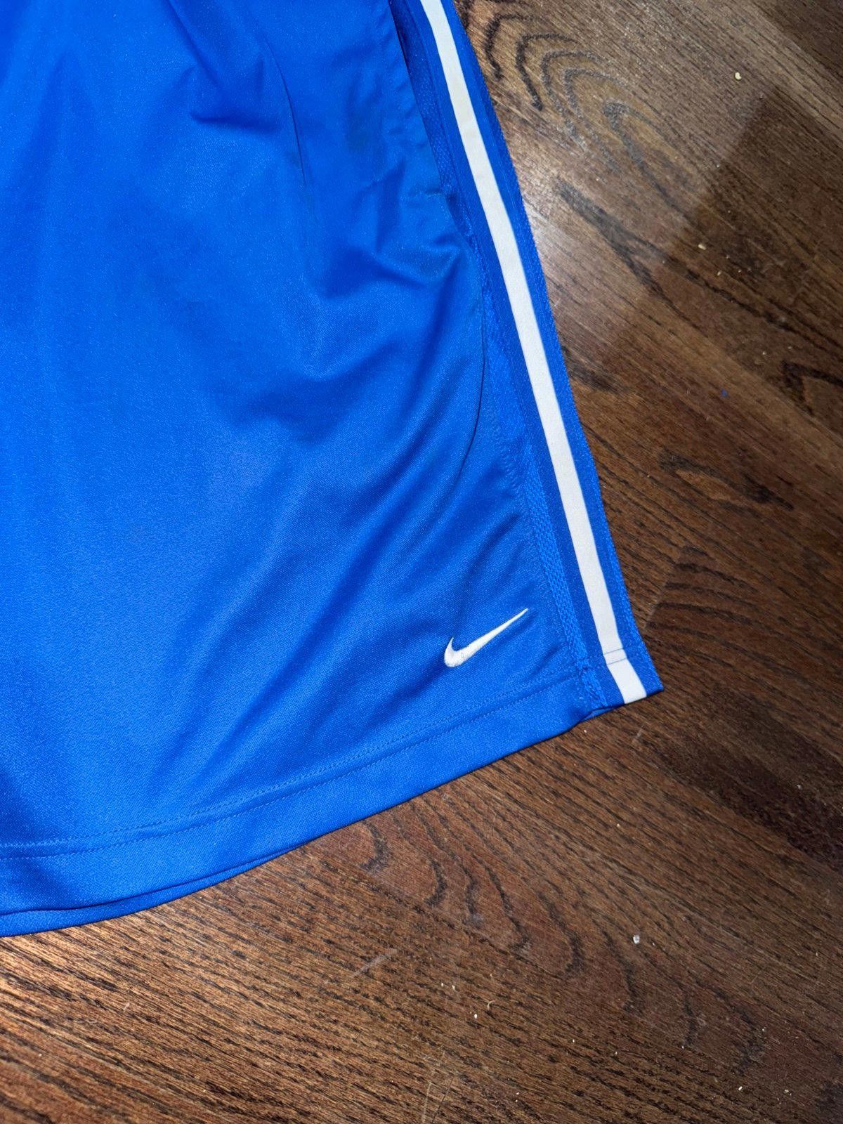 Nike Nike Basketball Men’s Hoop Shorts Rare Sz XL Y2K Size US 36 / EU 52 - 3 Thumbnail