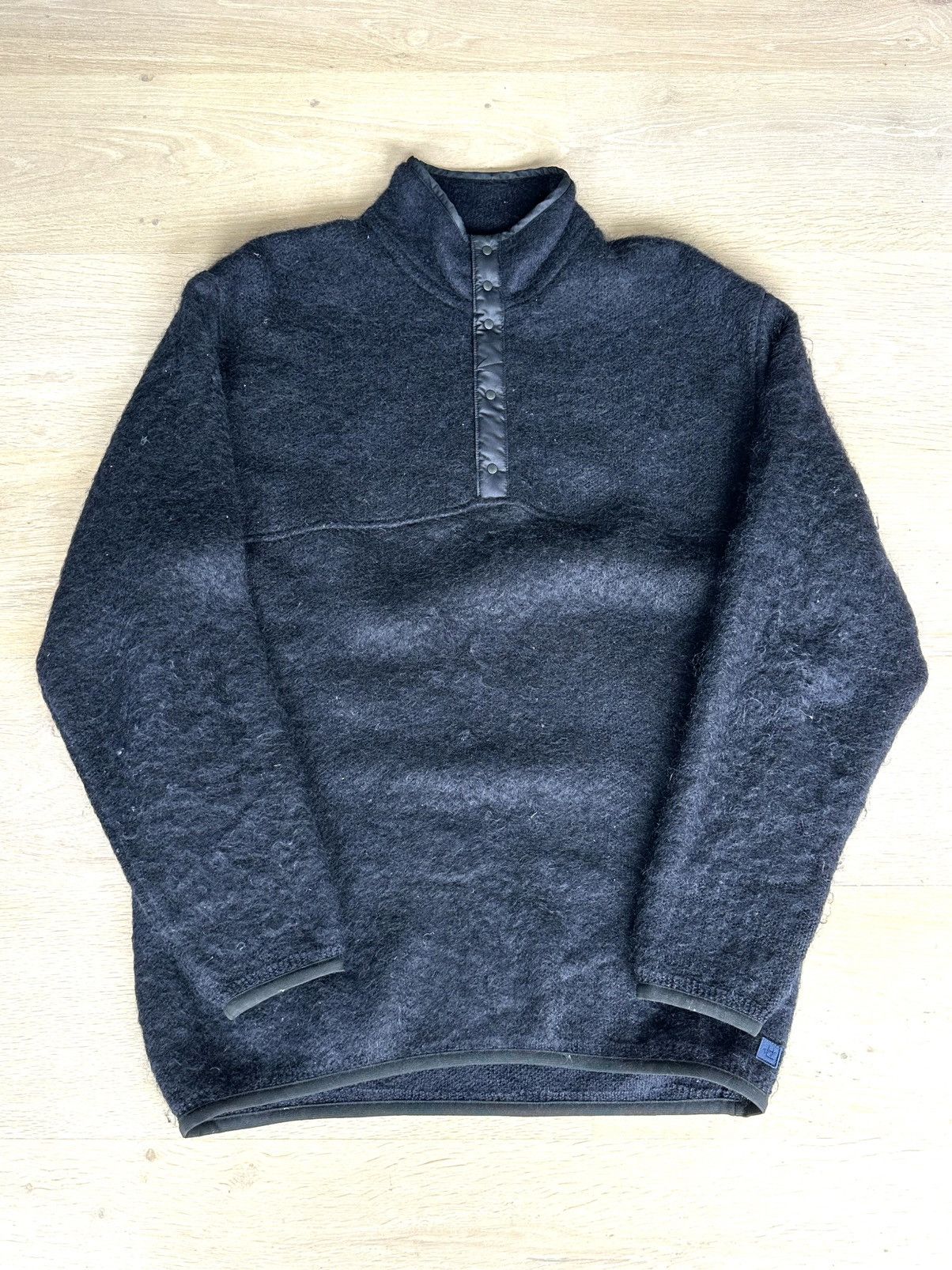 Nanamica Nanamica Men’s Mohair Pullover Sweater Dark Navy Medium Size US M / EU 48-50 / 2 - 2 Thumbnail