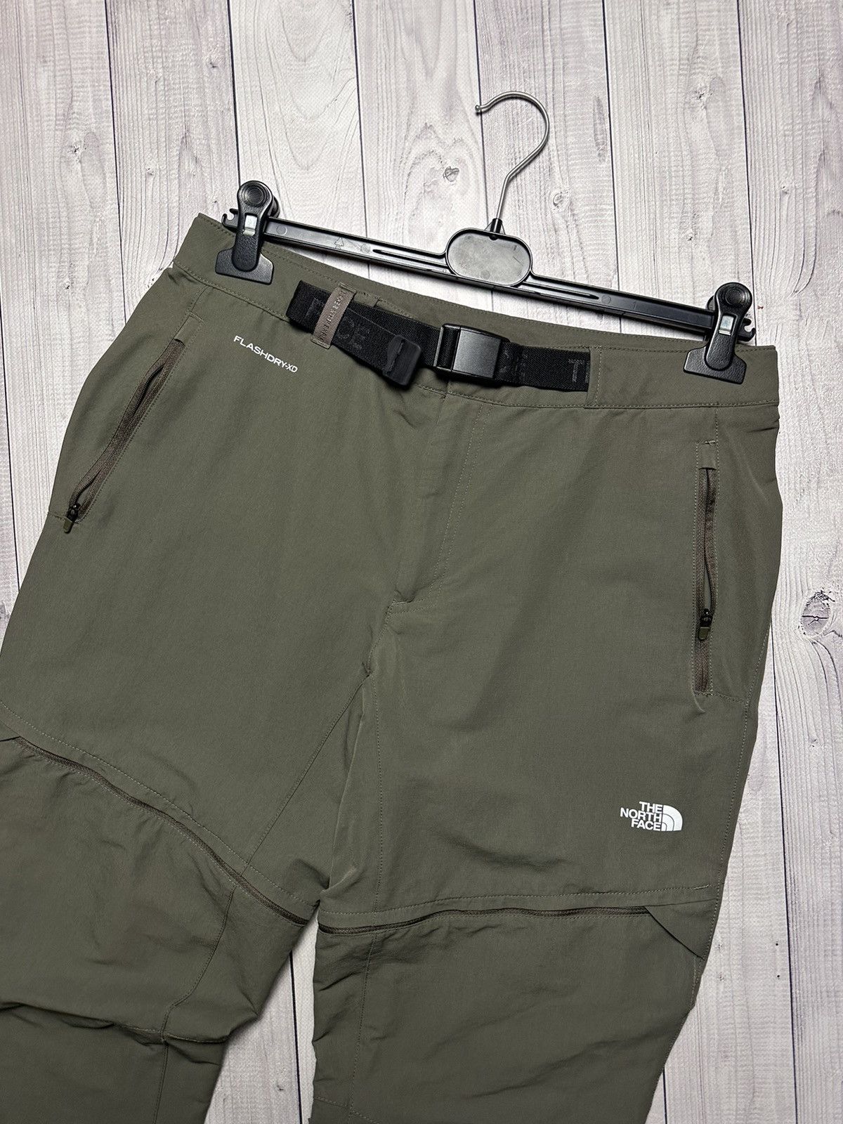 The North Face The north face Pants transformer shorts size M Size US 32 / EU 48 - 3 Thumbnail