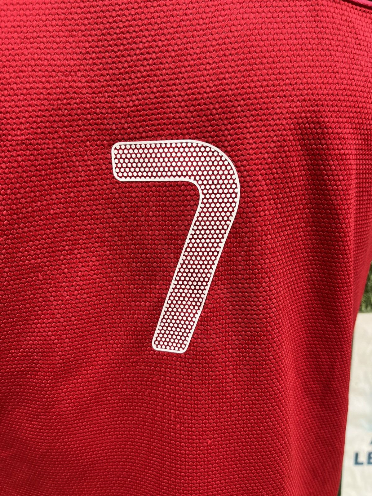 Nike Jersey ronaldo portugal Size US XS / EU 42 / 0 - 9 Thumbnail