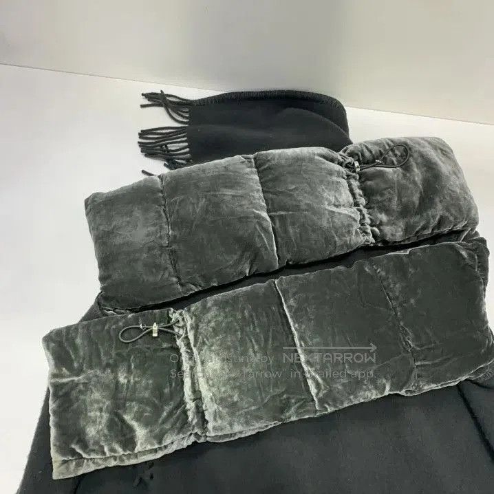 Moncler Moncler Fashion Warm Windproof Coat. Size US S / EU 44-46 / 1 - 4 Thumbnail