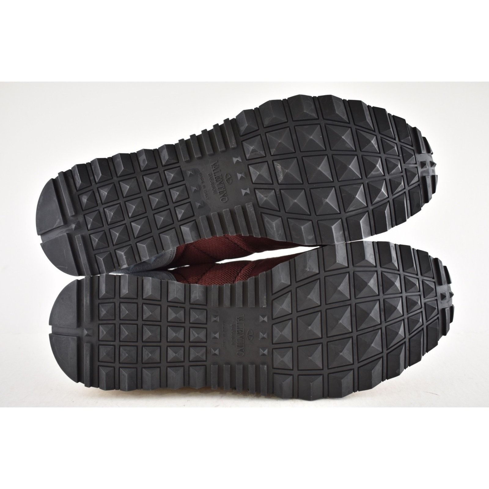 Valentino Valentino Rockstud Burgundy Blue Rockrunner Trainer 10.5 Size US 10.5 / EU 43-44 - 11 Thumbnail