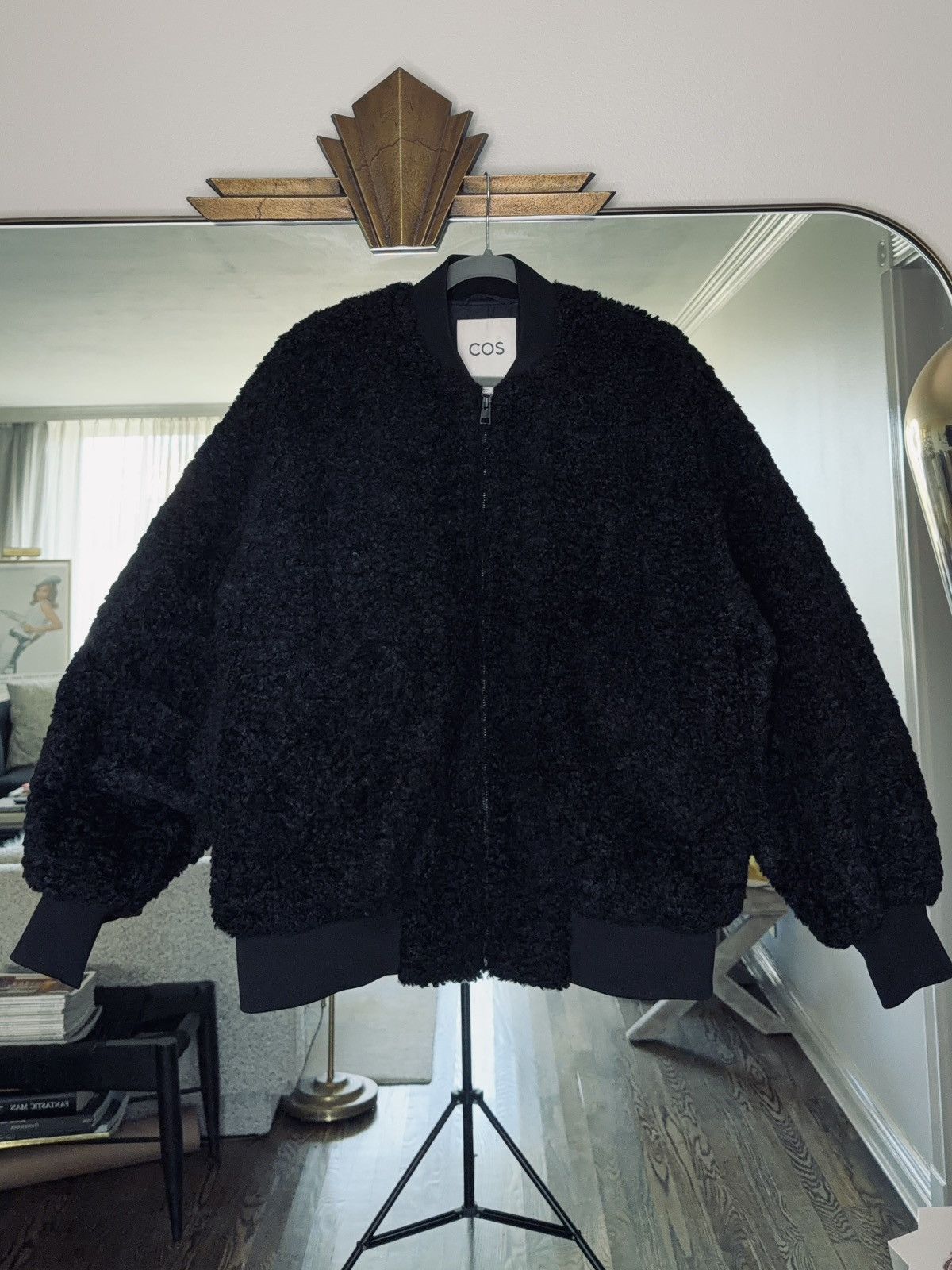 Cos COS Oversized Faux Shearling Bomber Size US XS / EU 42 / 0 - 1 Thumbnail