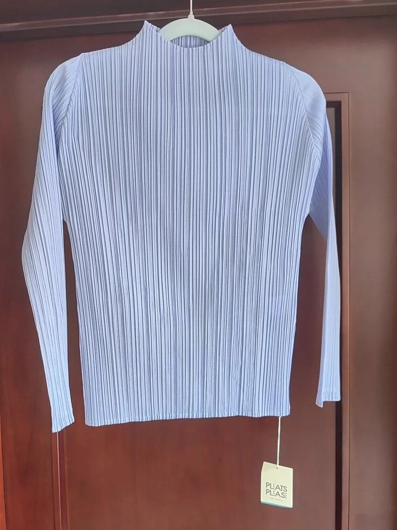 Issey Miyake Issey Miyake size:3 A light blue pleated long-sleeved high Size S / US 4 / IT 40 - 5 Thumbnail