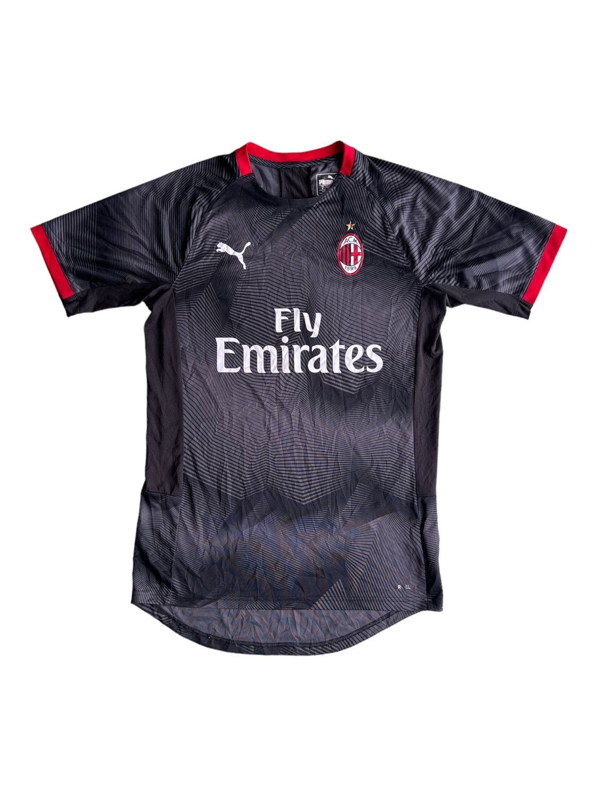 Puma RARE 2018-19 AC Milan Puma Fly Emirates Pre-Match Jersey Size US M / EU 48-50 / 2 - 1 Thumbnail