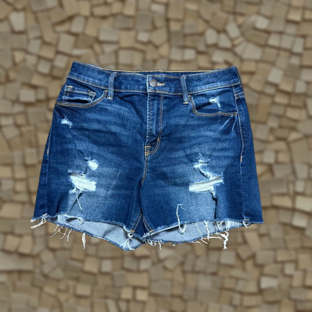 Old Navy VINTAGE? Old Navy Shorts, Women's Size 4, Blue Denim High Rise Jean Shorts Ripped Size 27" / US 4 / IT 40 - 1 Thumbnail