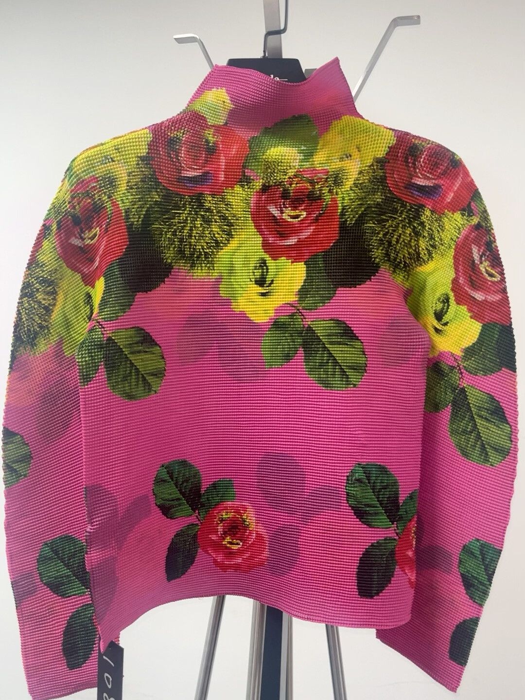 Issey Miyake rose pleated top by issey miyake Size M / US 6-8 / IT 42-44 - 1 Thumbnail