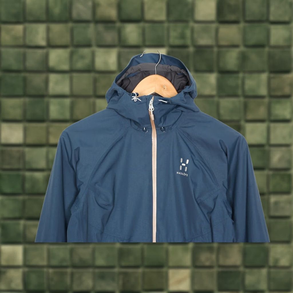 Vintage HAGLÖFS ESKER Jacket Women S Hooded Waterproof Breathable Mid-Length Blue MJ5874 Size S / US 4 / IT 40 - 1 Thumbnail