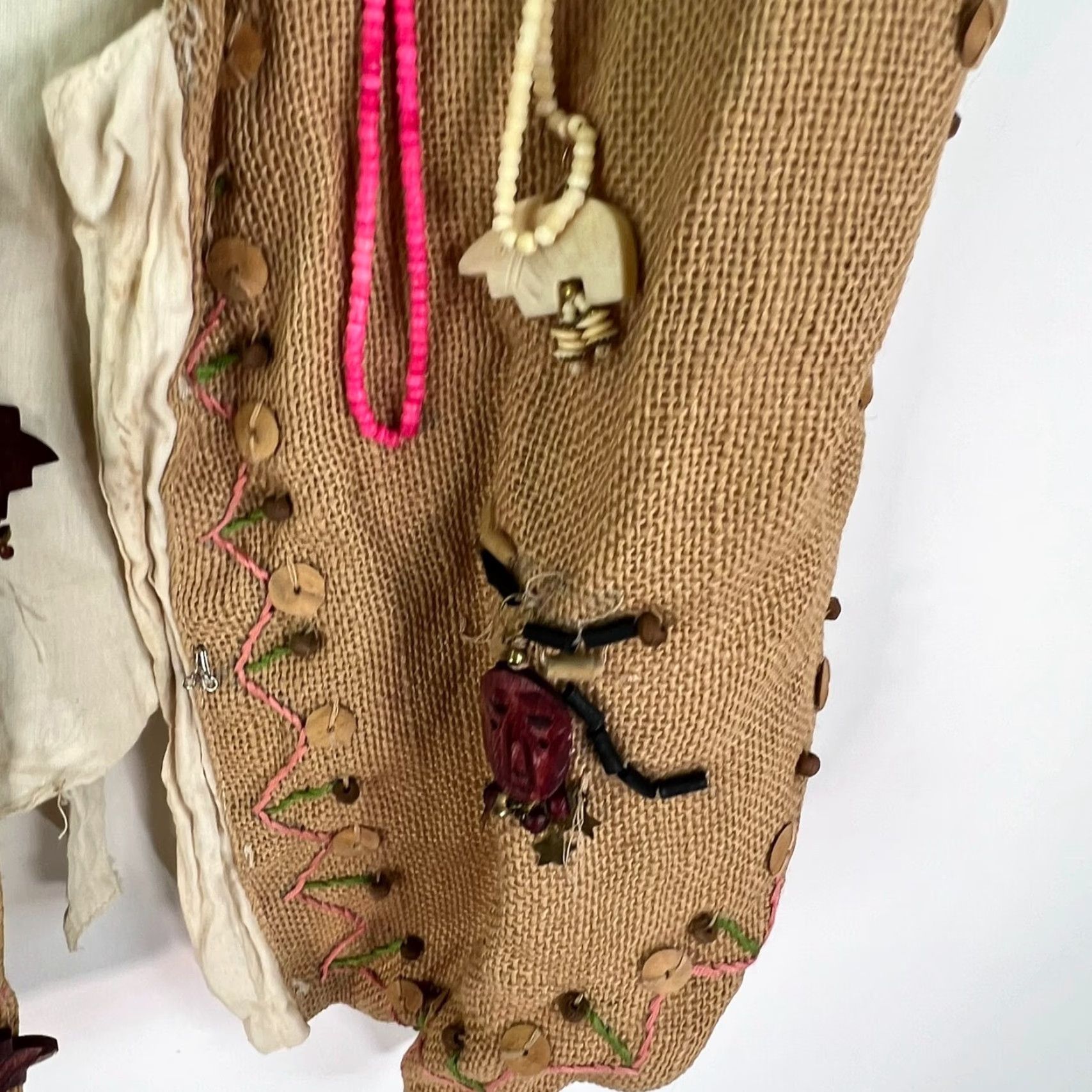 Vintage VINTAGE Jane Ashley Nepal Beaded Embroidered Vest Womens JR Size L Open Beige Size L / US 10 / IT 46 - 3 Thumbnail