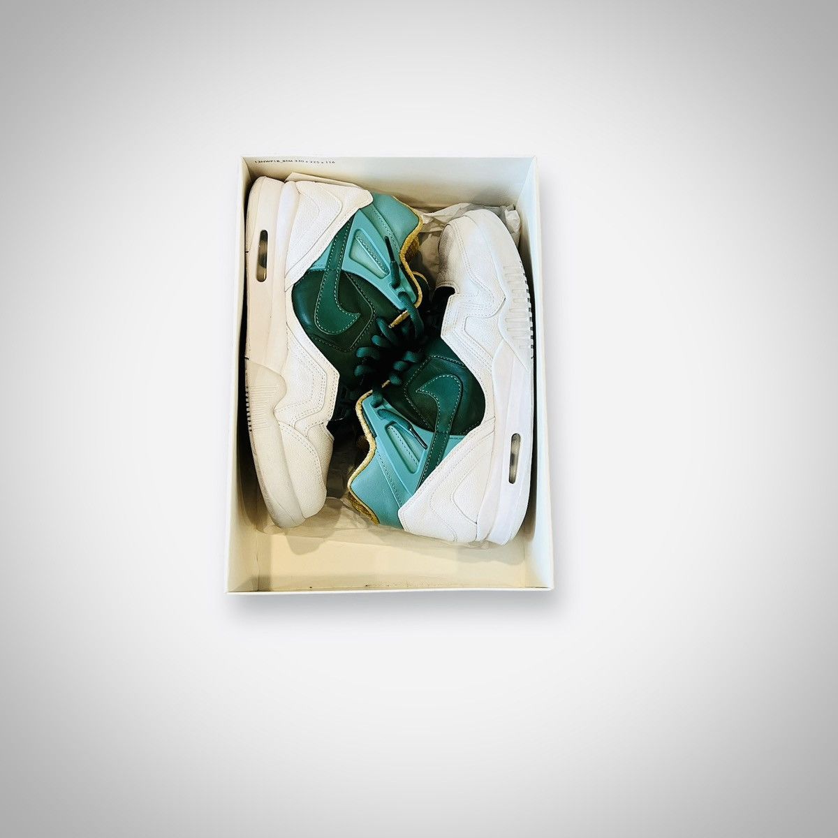 image of Nike Air Tech Challenge 2 Ii Wimbledon Shoes in White, Men's (Size 8)