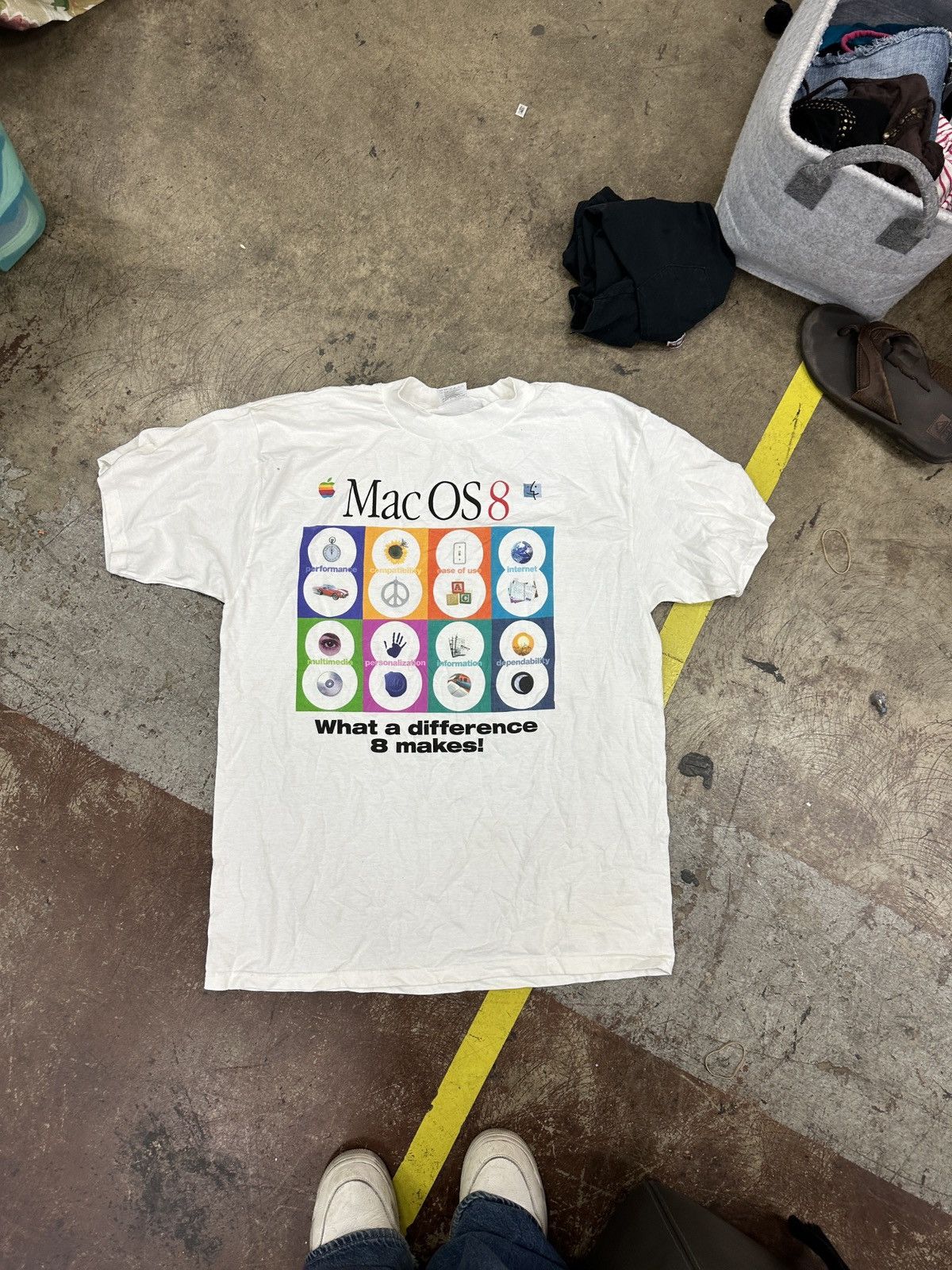 Other Vintage Apple Mac OS 8 graphic tee size Xl Size US XL / EU 56 / 4 - 2 Thumbnail