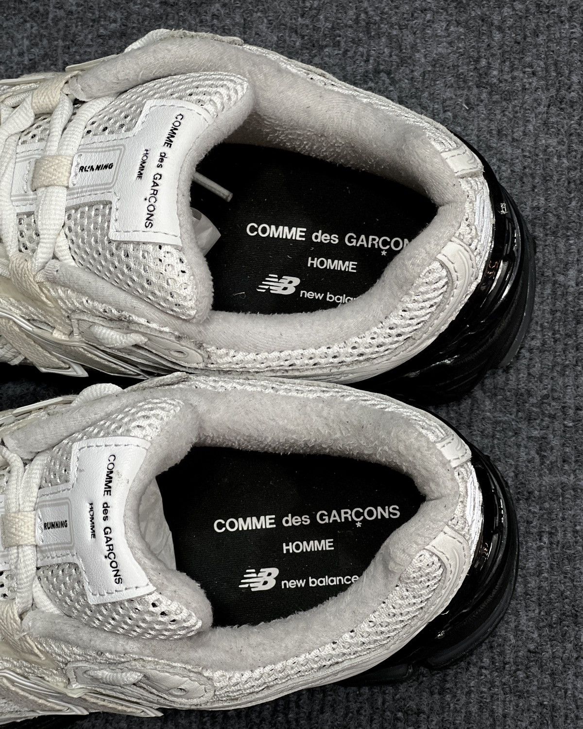 Comme des Garcons × New Balance New Balance x Comme des Garcons Homme 1906R White Size US 10 / EU 43 - 7 Thumbnail