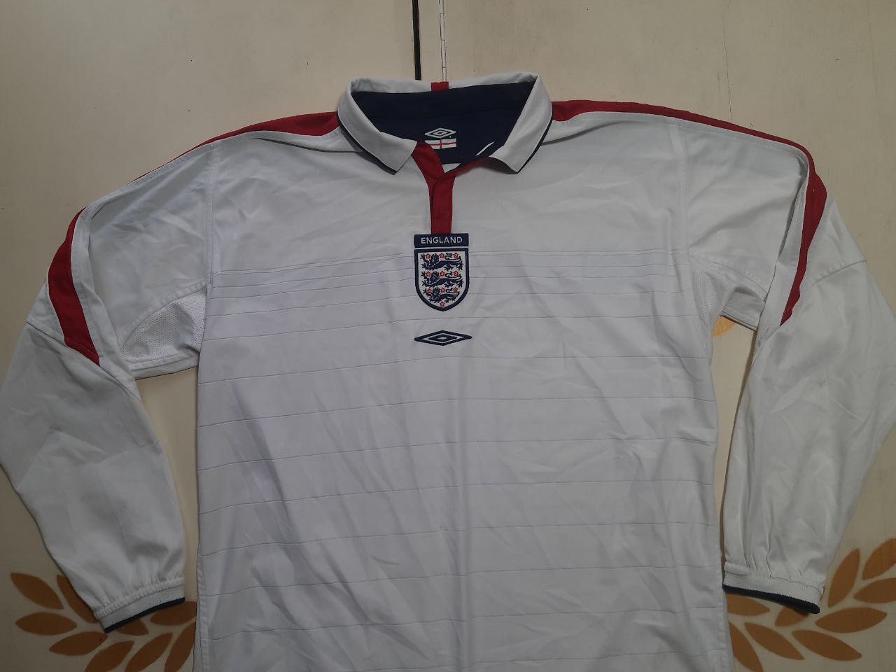 Umbro Umbro England Home Reversible Long Sleeve Jersey 2003-2005 Size US L / EU 52-54 / 3 - 5 Thumbnail