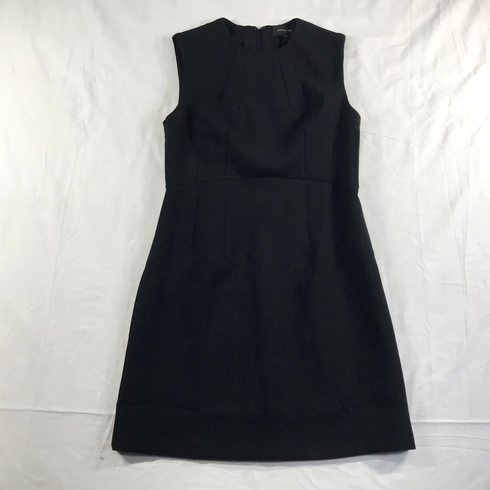 Banana Republic Banana Republic Sheath Dress Sz 6 Black Sleeveless Pleated Neck A-Line Womens Size M / US 6-8 / IT 42-44 - 4 Thumbnail