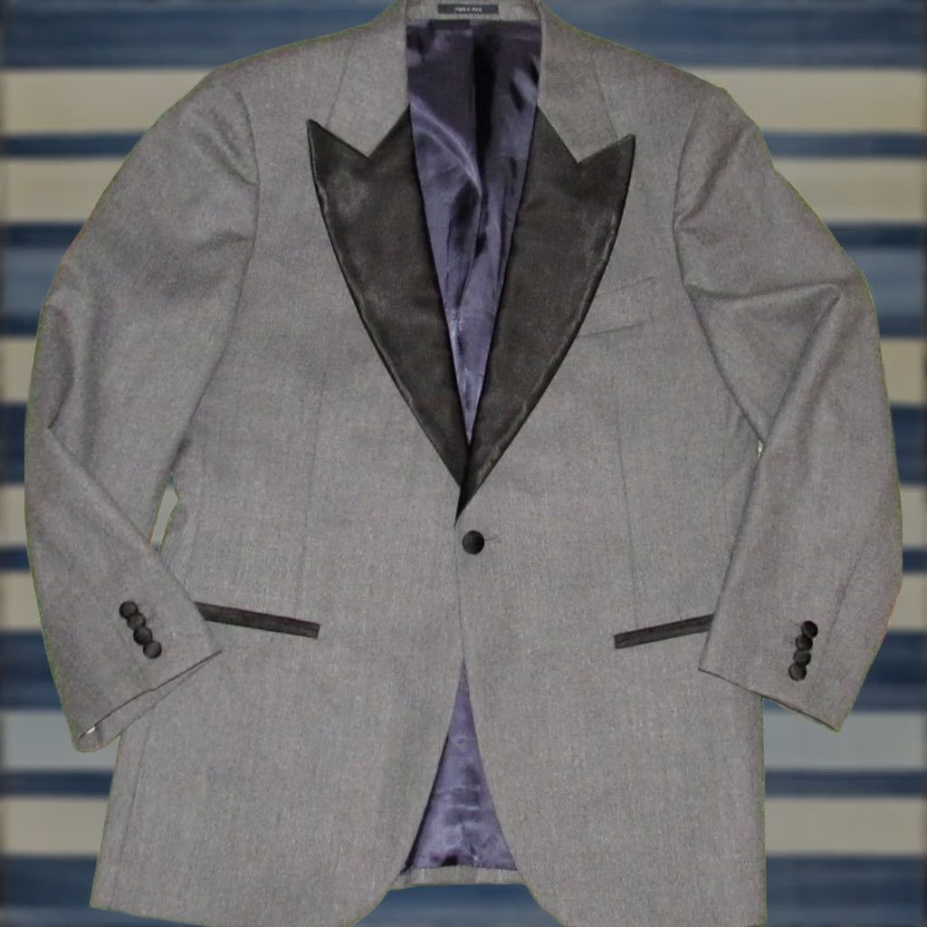 Suitsupply Suitsupply Grey New Verona Wool Tuxedo Blazer Sport Coat 40S Short Mens Blazer Wool 40S Gray VeronA 90s? Size US 40 / EU 56 - 1 Thumbnail