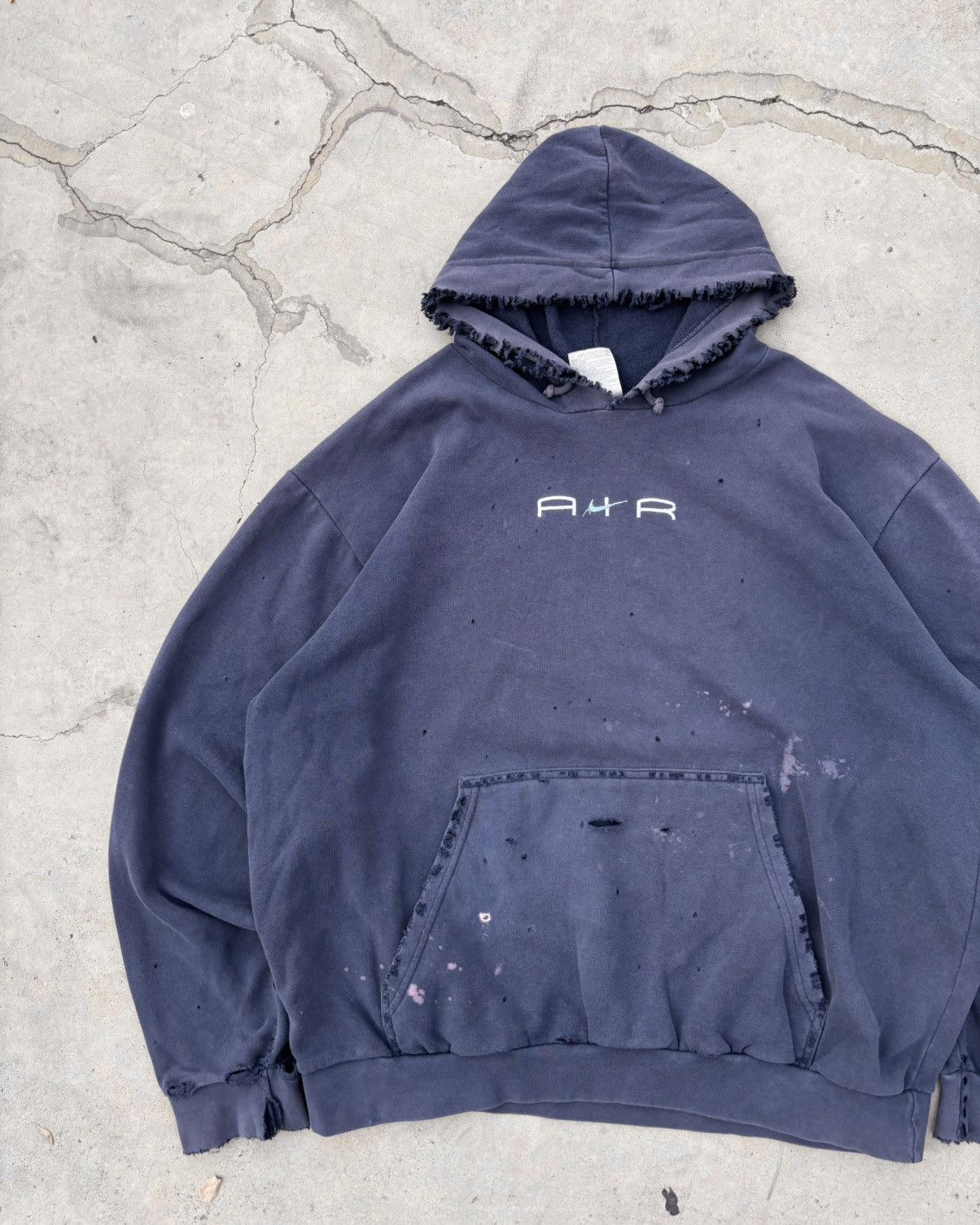 Nike Distressed Faded Nike Air Center Swoosh Hoodie Thrashed Size US L / EU 52-54 / 3 - 8 Thumbnail