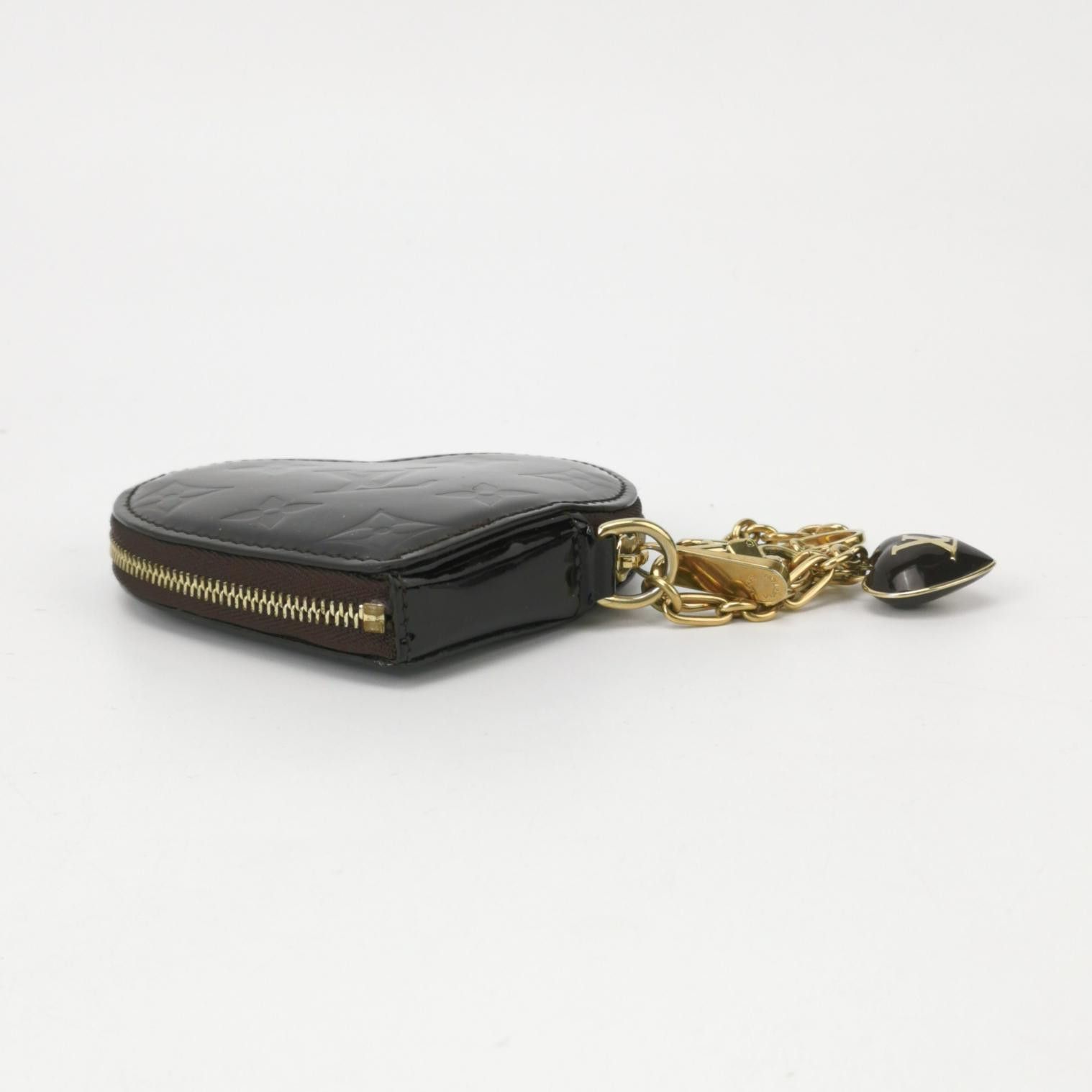 Louis Vuitton Louis Vuitton (LV) Patent leather monogram embossed heart s Size ONE SIZE - 2 Thumbnail