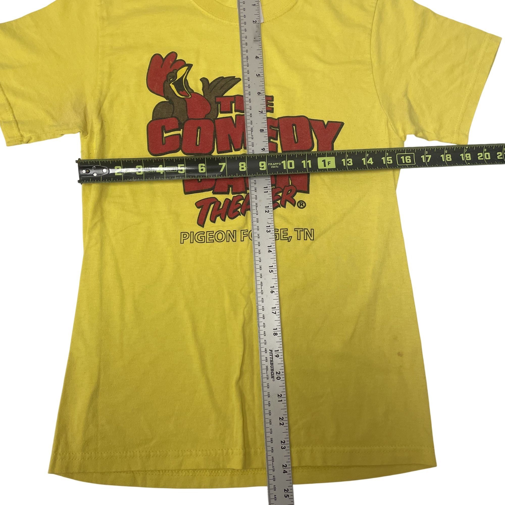 Fruit Of The Loom Vtg BEST Yellow The COMEDY BARN THEATRE Pigeon Forge TN Tee Size US S / EU 44-46 / 1 - 8 Thumbnail