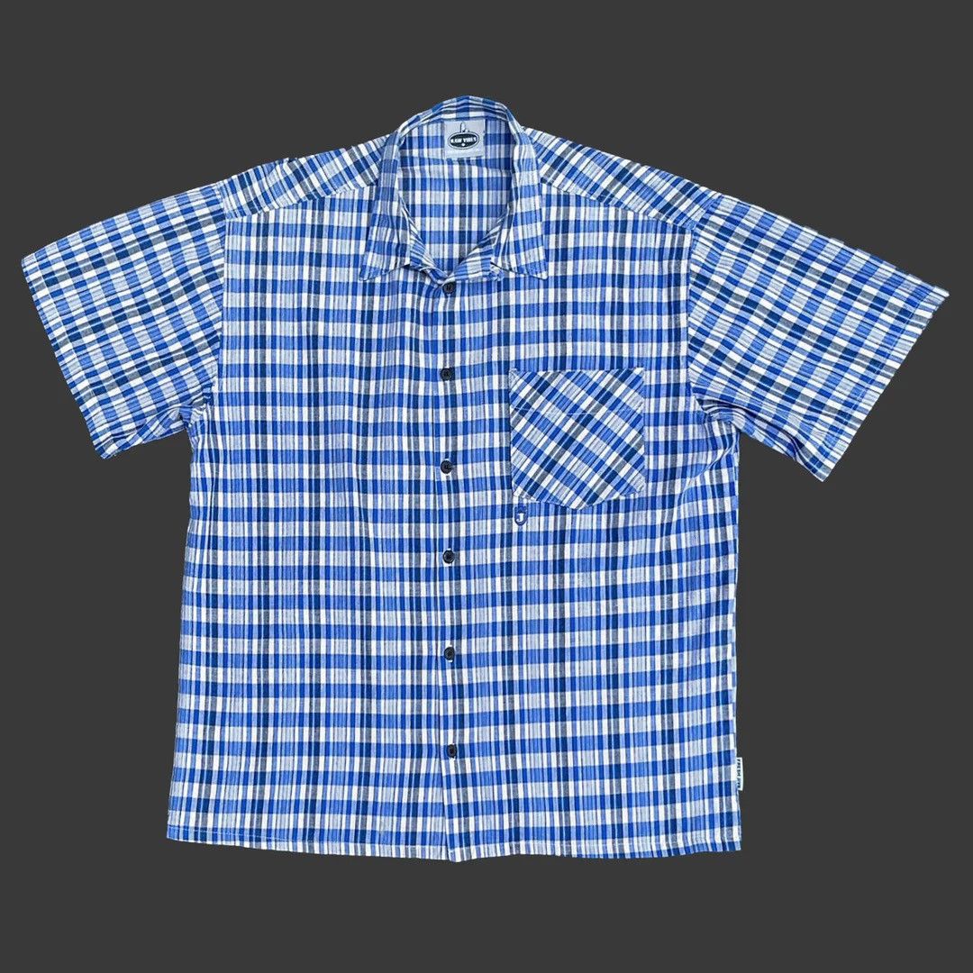Freshjive Freshjive 1990 90s Vintage USA Made S/S Raw Vibes Shirt Size US XL / EU 56 / 4 - 1 Thumbnail
