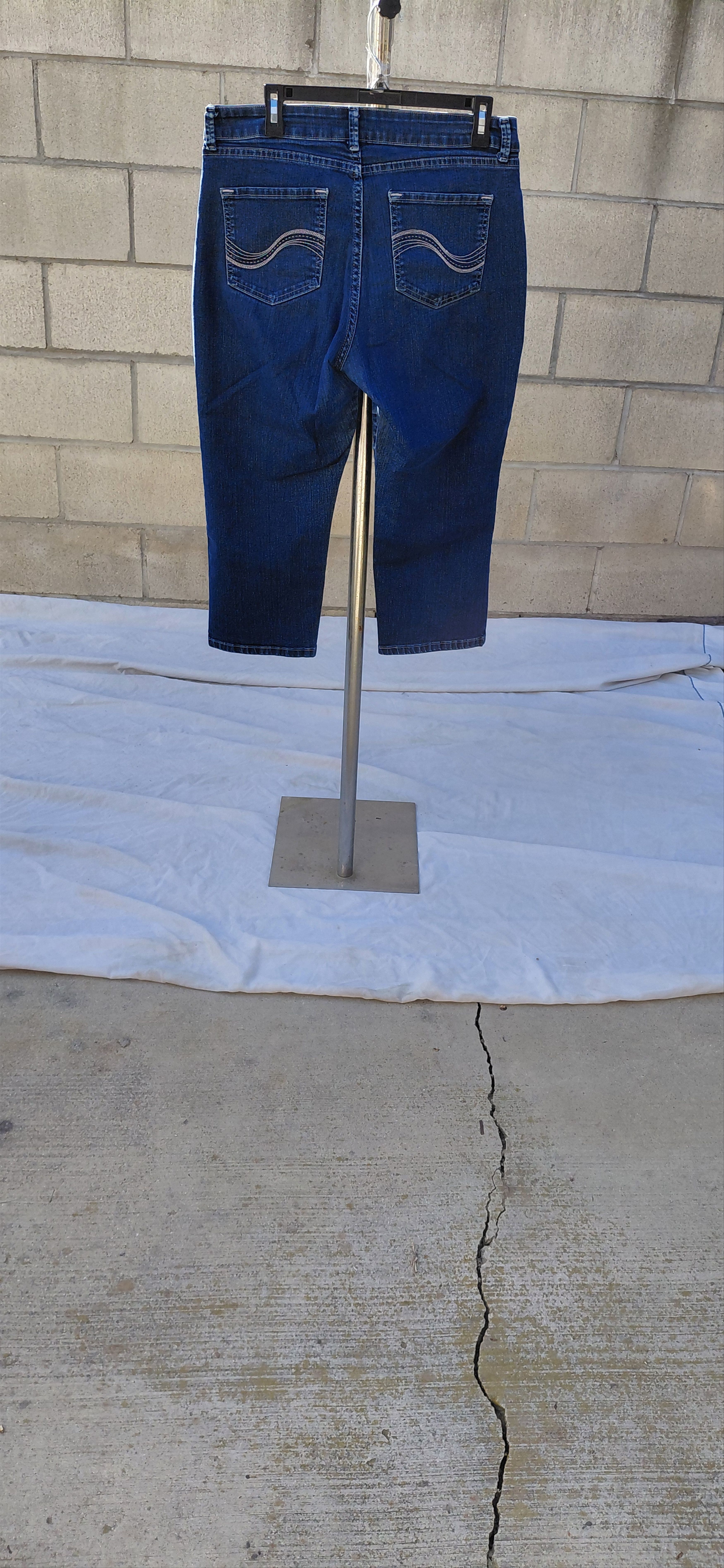 Lee 523813..Lee Modern Series Crop Jeans Size 12M, Size 34" / US 12 / IT 48 - 4 Thumbnail