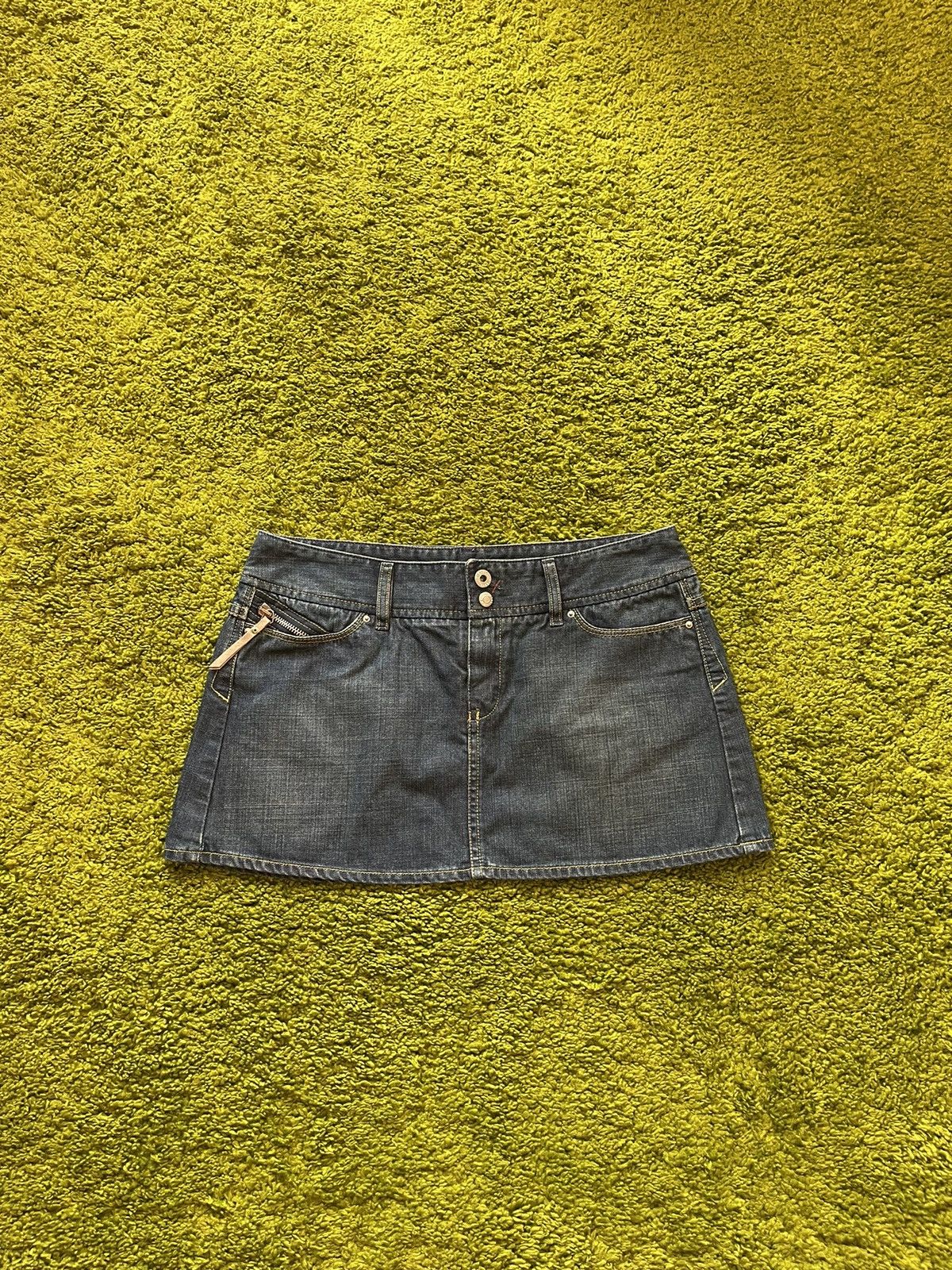 Designer × Diesel × Vintage Diesel 2000s vintage denim mini skirt Y2K Size 28" / US 6 / IT 42 - 1 Thumbnail
