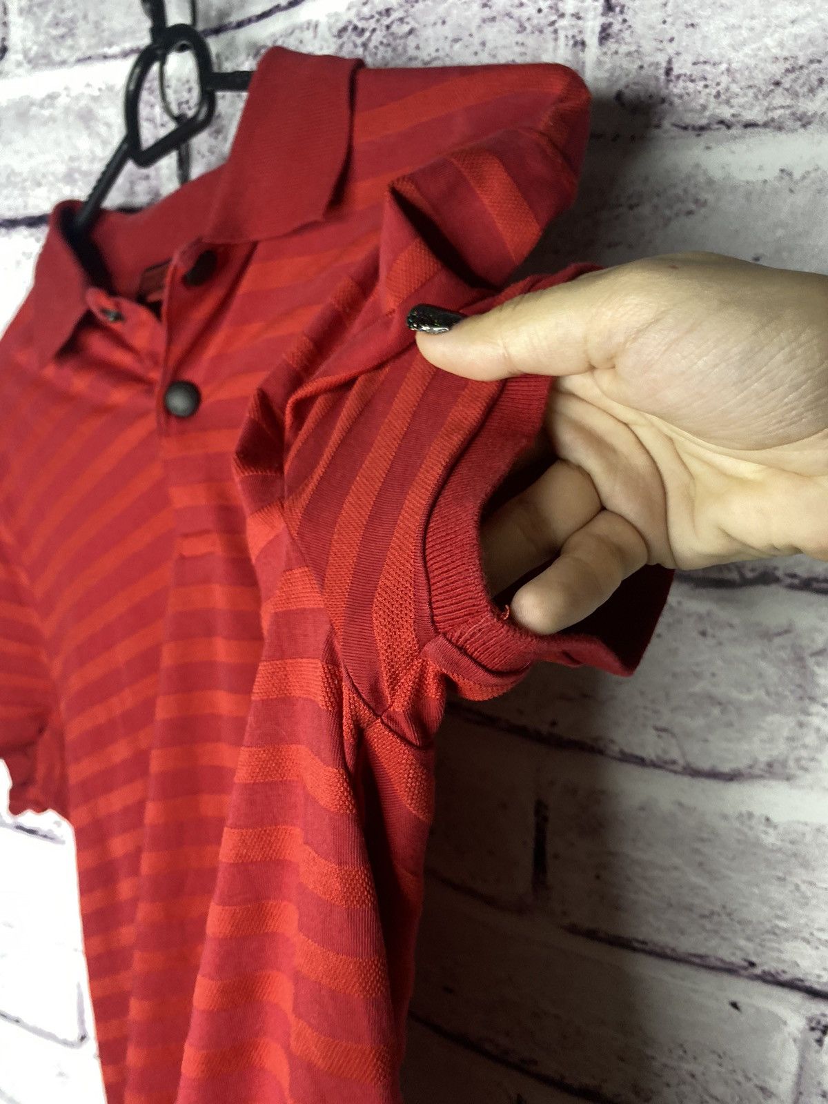 Burberry Men's vintage red luxury polo Burberry sportswear T-shirt Size US M / EU 48-50 / 2 - 8 Thumbnail