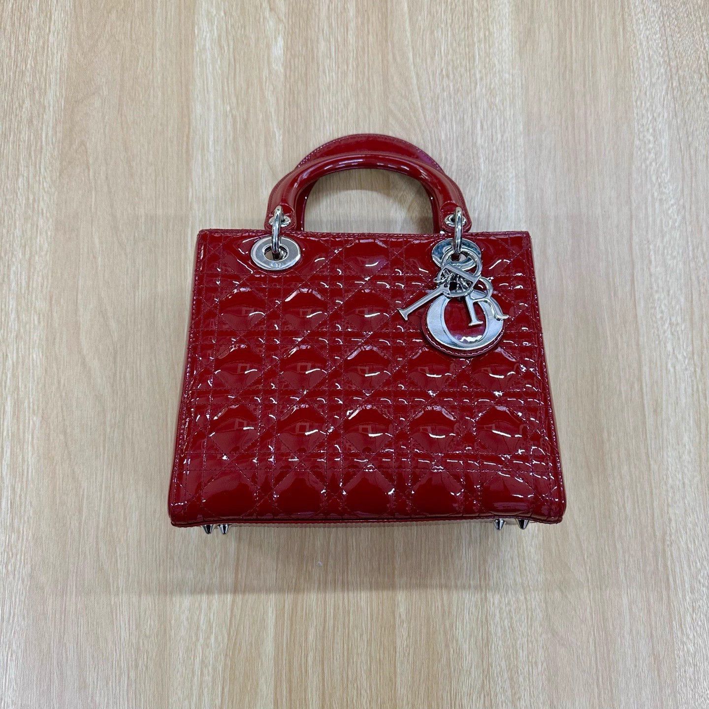 Dior DIOR LadyDior Quilted Patent 5G ShoulderToteBag Size ONE SIZE - 1 Thumbnail