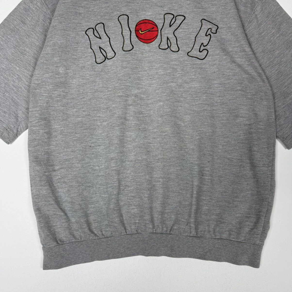 Nike Vintage Nike NBA Ball Center Swoosh Size US M / EU 48-50 / 2 - 2 Thumbnail