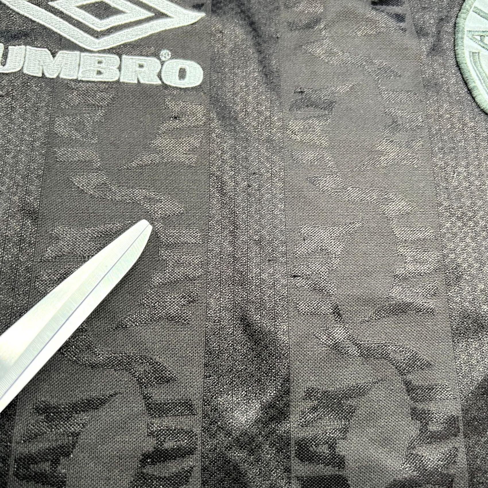 Umbro Umbro Ajax Amsterdam 1998-1999 Training Football Jersey Mens Small Football Size US S / EU 44-46 / 1 - 3 Thumbnail