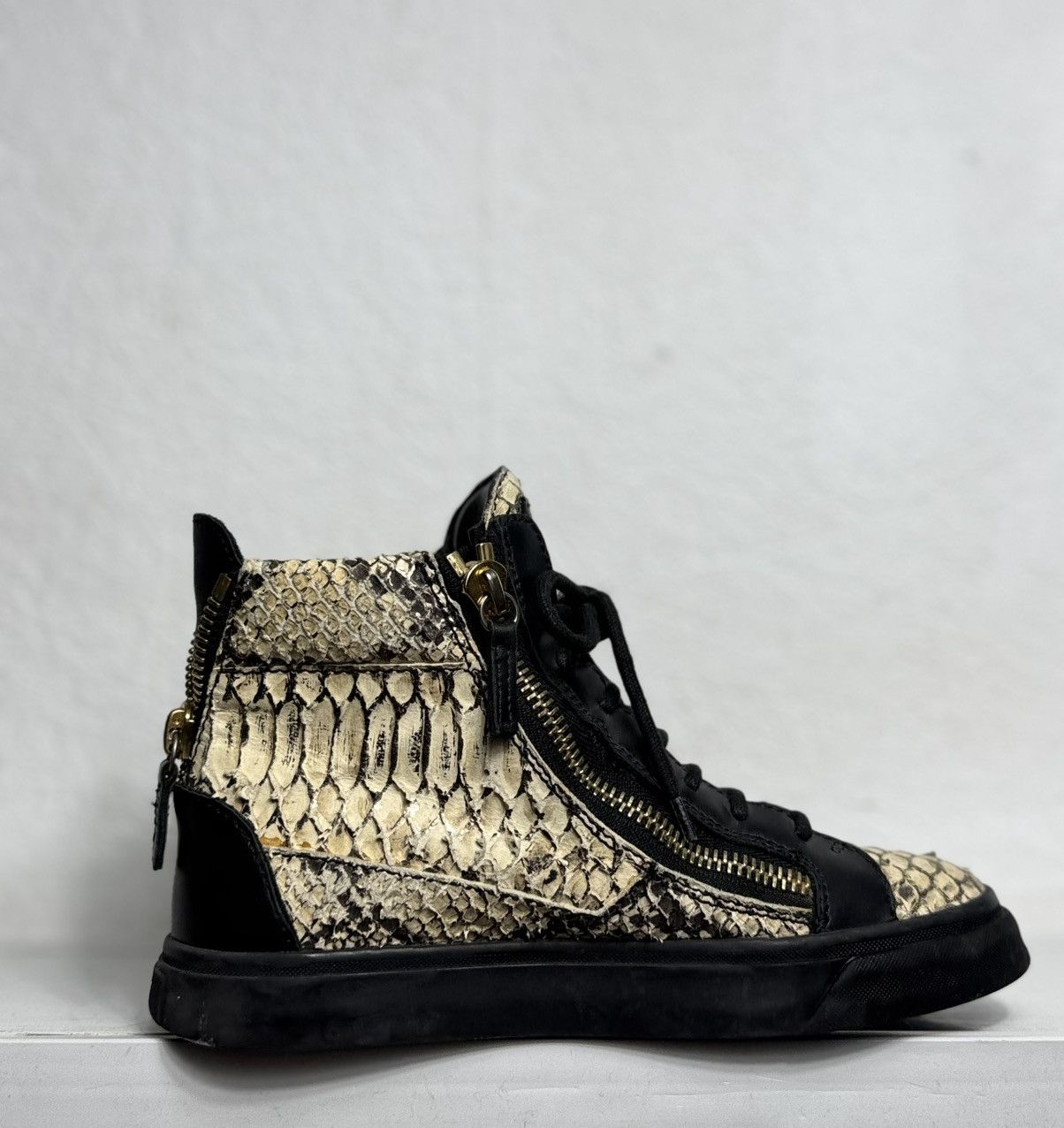 Giuseppe Zanotti Guiseppe Zanotti High Top Sneakers Size 36 Size US 6 / IT 36 - 5 Thumbnail