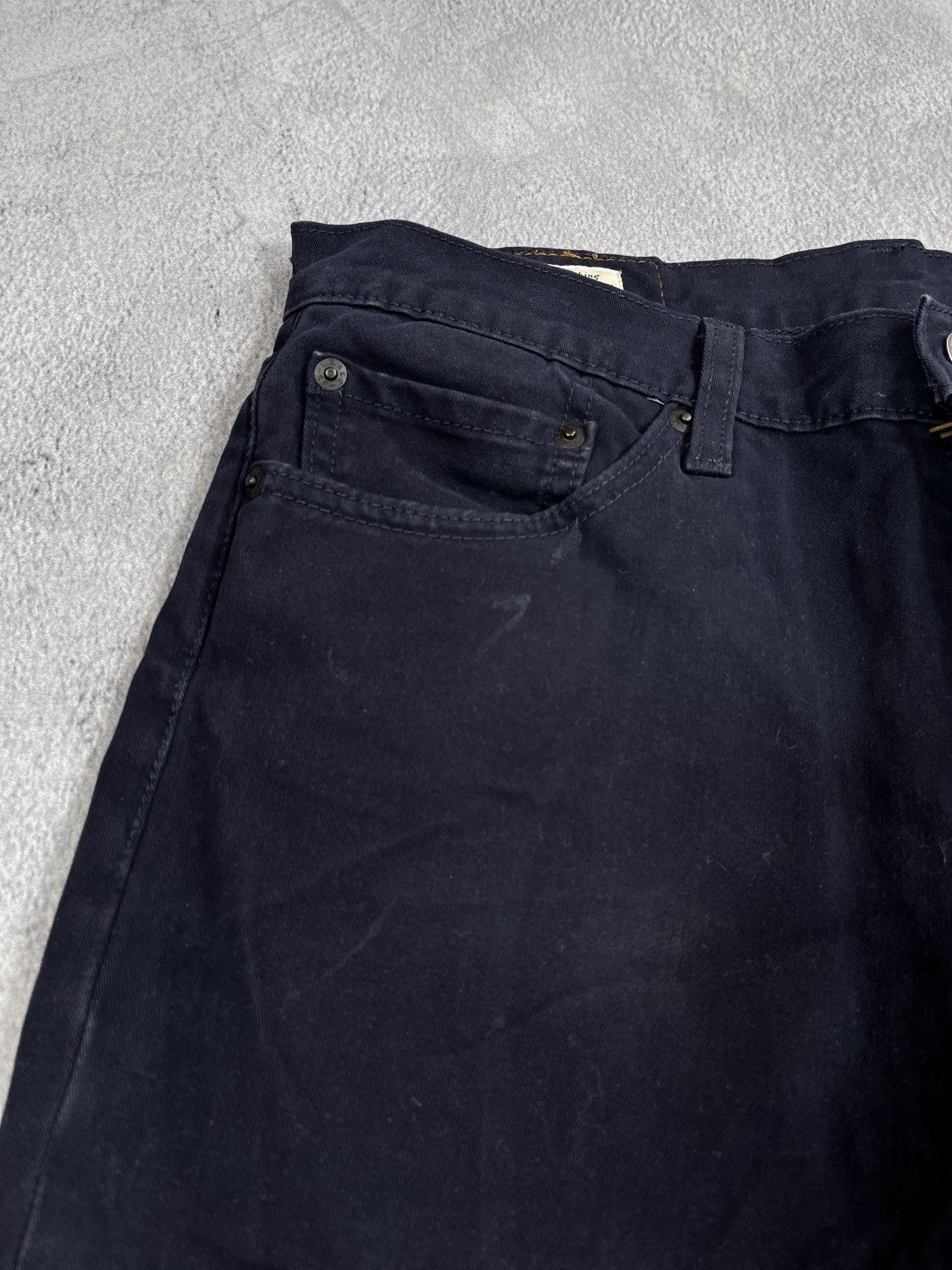 Levi's Vintage Y2K Levi’s 511 navy chinos pants streetwear size 32 Size US 32 / EU 48 - 7 Thumbnail