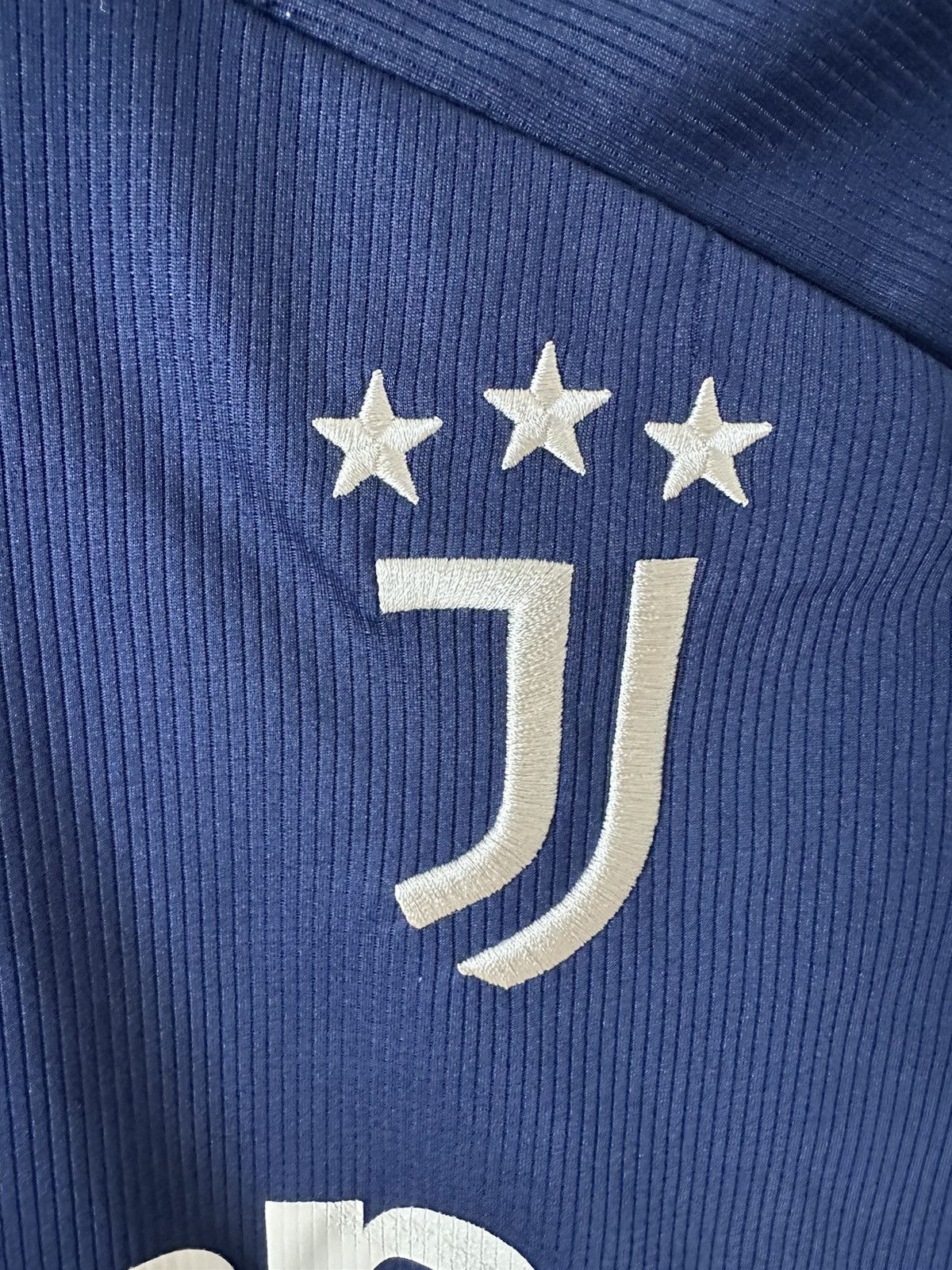 Adidas × Nike Adidas Juventus 2020 Ronaldo Away Jersey Size US S / EU 44-46 / 1 - 5 Thumbnail