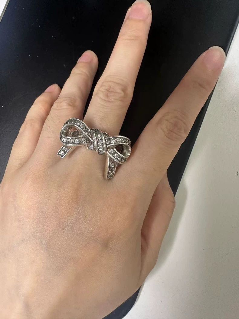 Vivienne Westwood Vivienne Westwood size L Bow Ring Size ONE SIZE - 2 Thumbnail