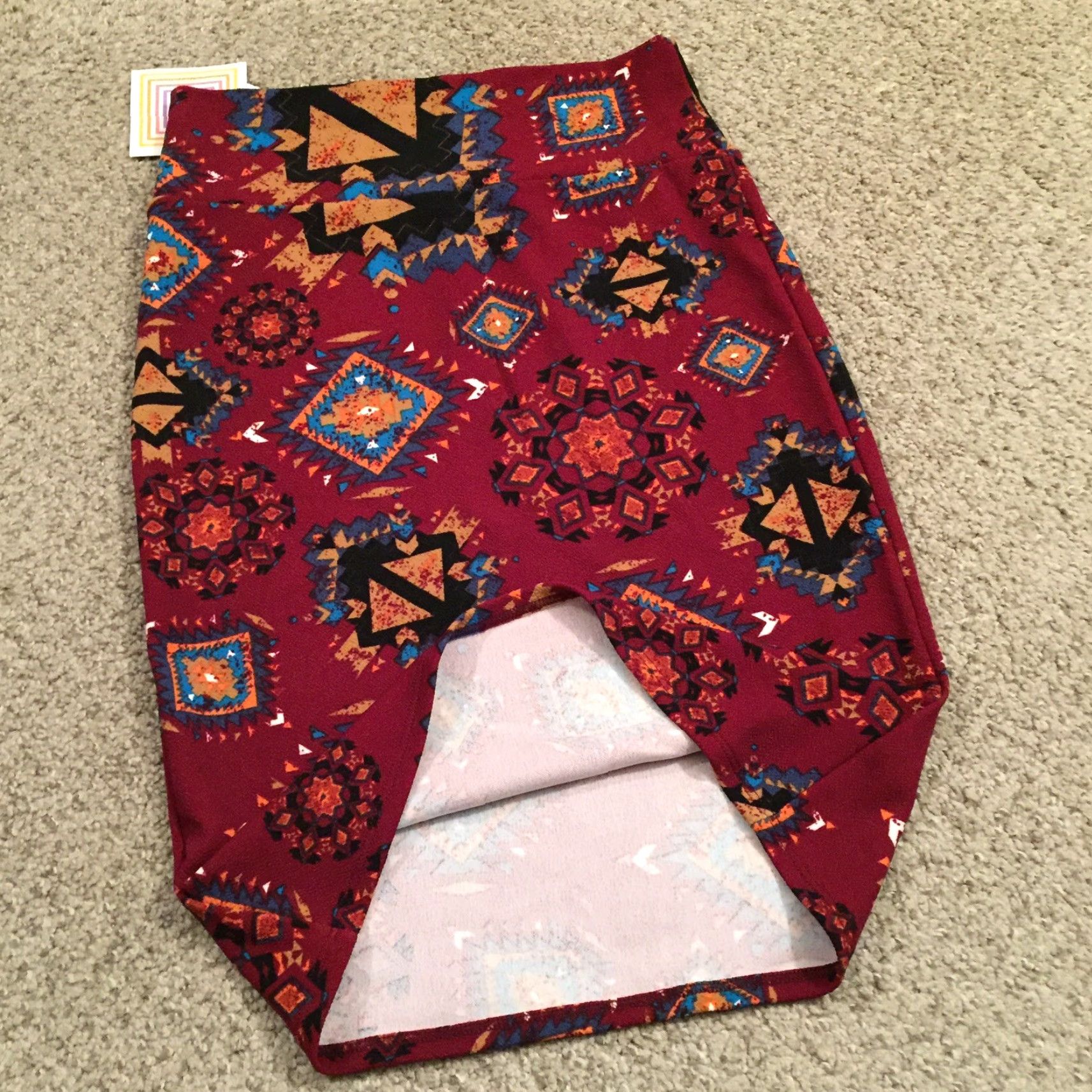 Vintage LuLaRoe Skirt Women Knee Length S Red Geometric Pull On Unlined Knit Polyester Spandex Casual Vintage No Size 28" / US 6 / IT 42 - 7 Thumbnail