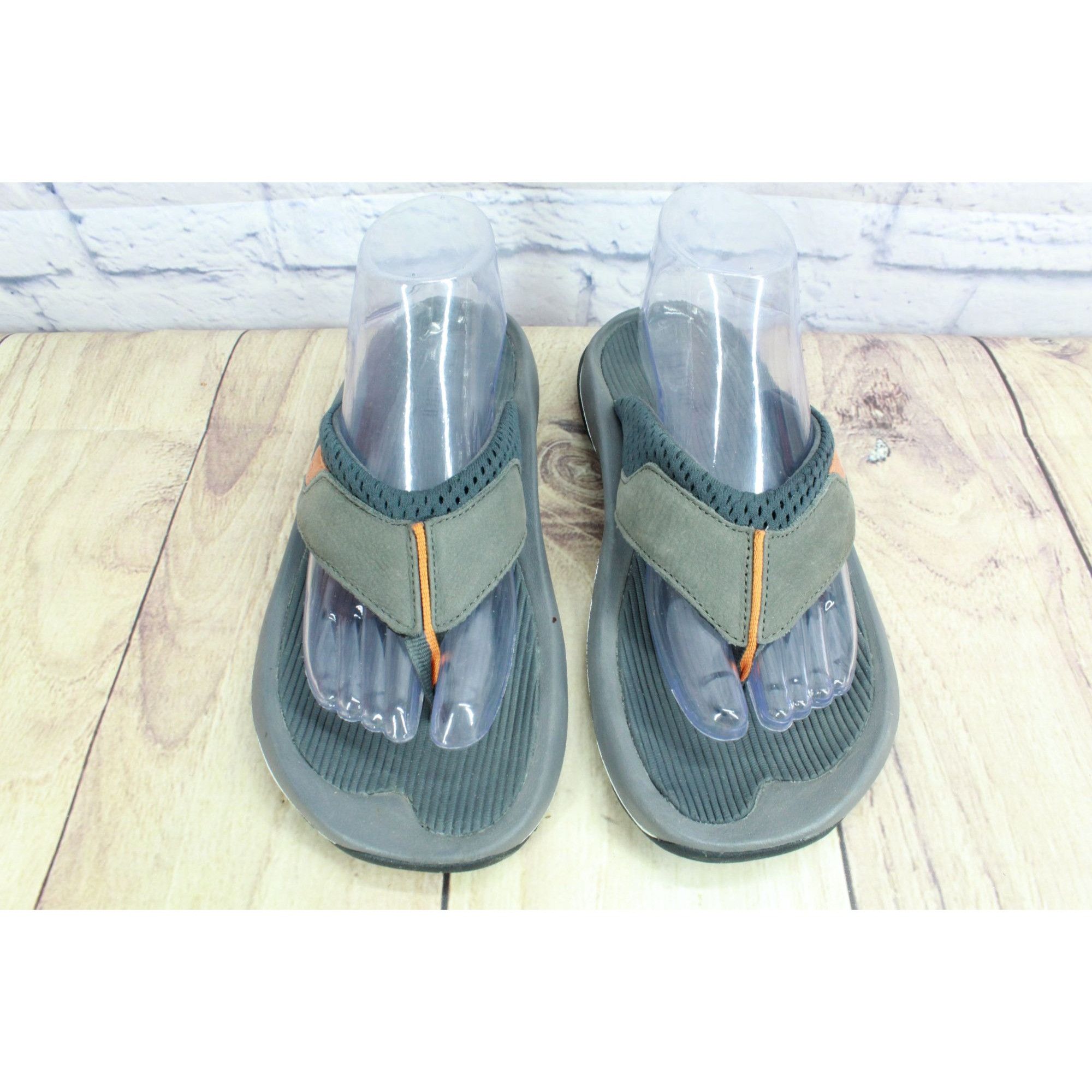 L.L. Bean LL Bean Men's Dark Silt Swift River Sport Flip Flops Size US 7 / EU 40 - 5 Thumbnail