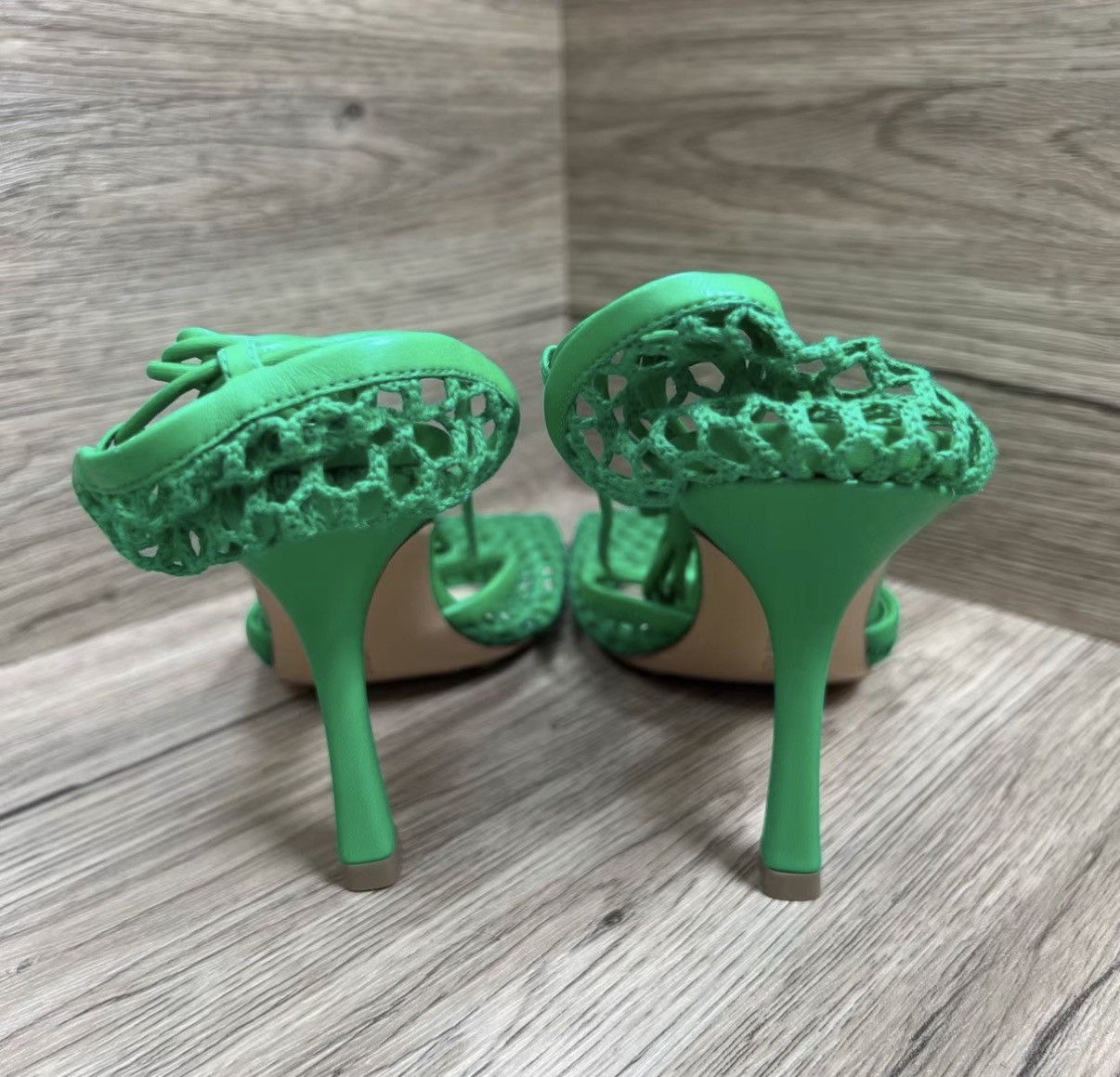 Bottega Veneta Bottega Veneta BV Green Grid Heeled Sandals J41 Size US 6 / IT 36 - 4 Thumbnail