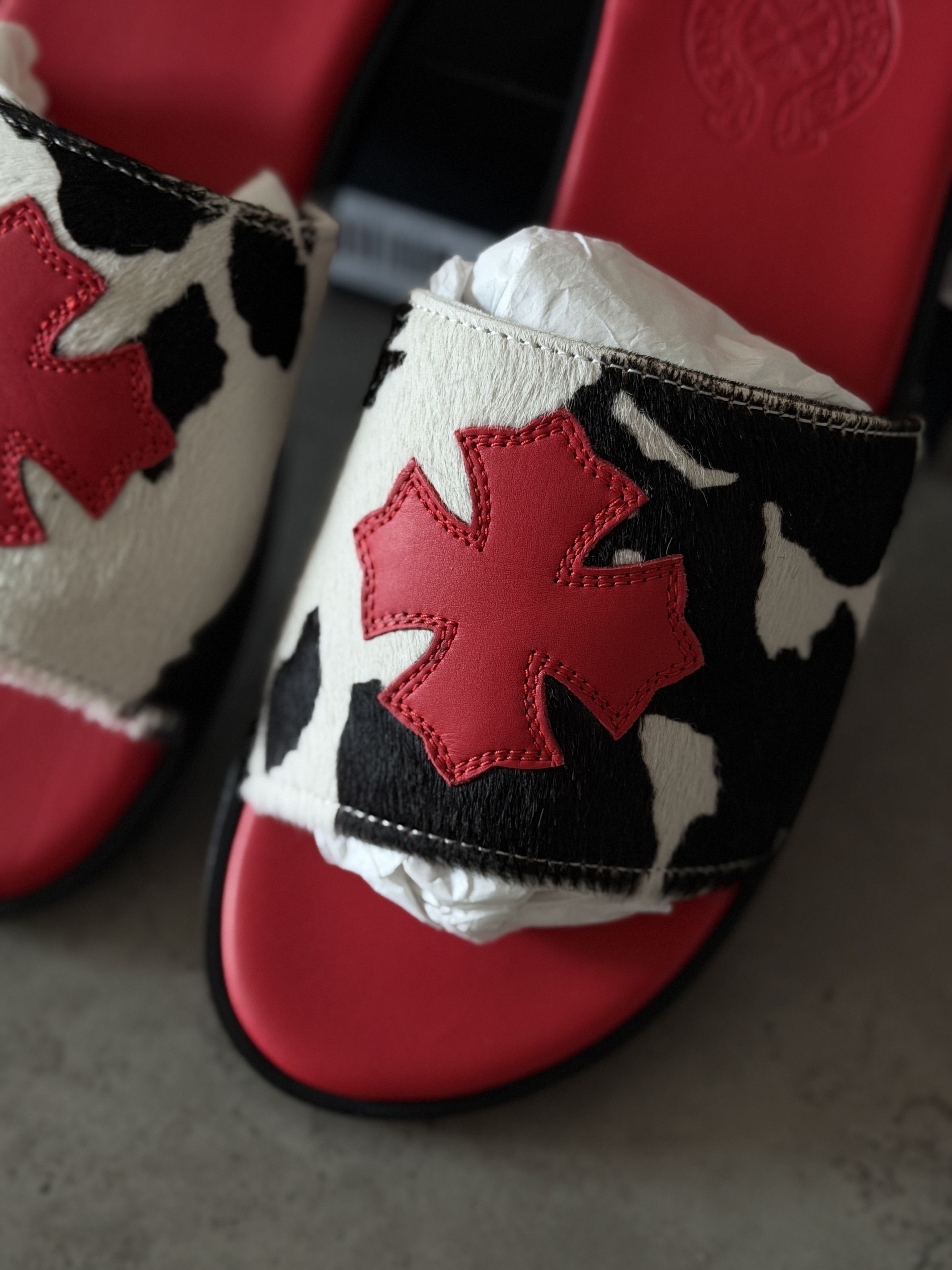 Chrome Hearts Chrome hearts Red patch cow slides Size US 7 / EU 40 - 7 Thumbnail