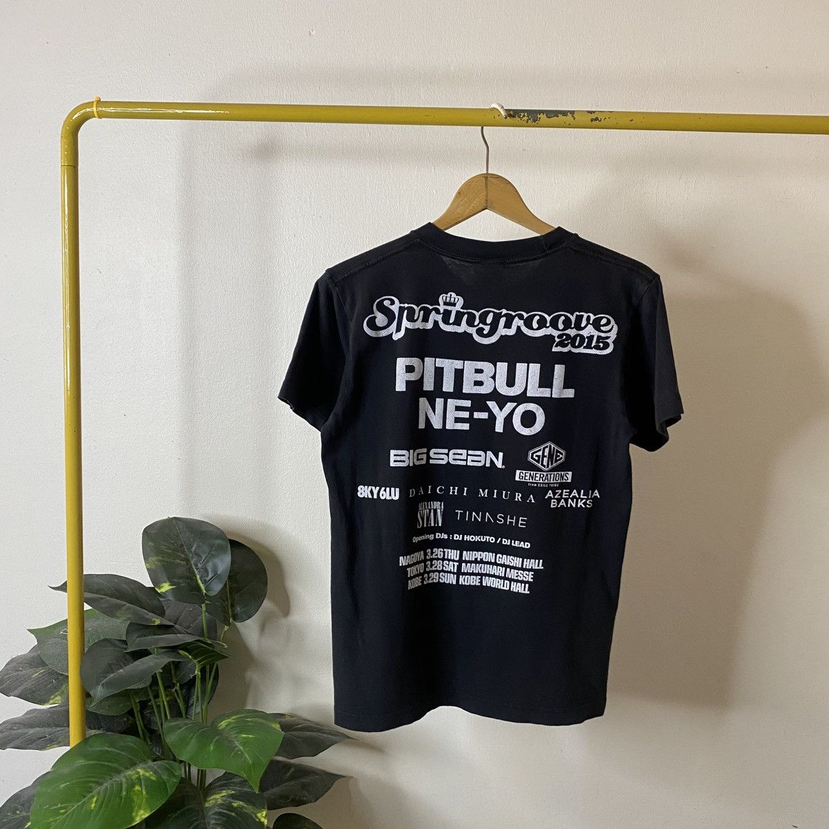 Rap Tees Springroove 2015 Music Festival Pitbull Neyo Big Sean Lineup Size US M / EU 48-50 / 2 - 1 Thumbnail