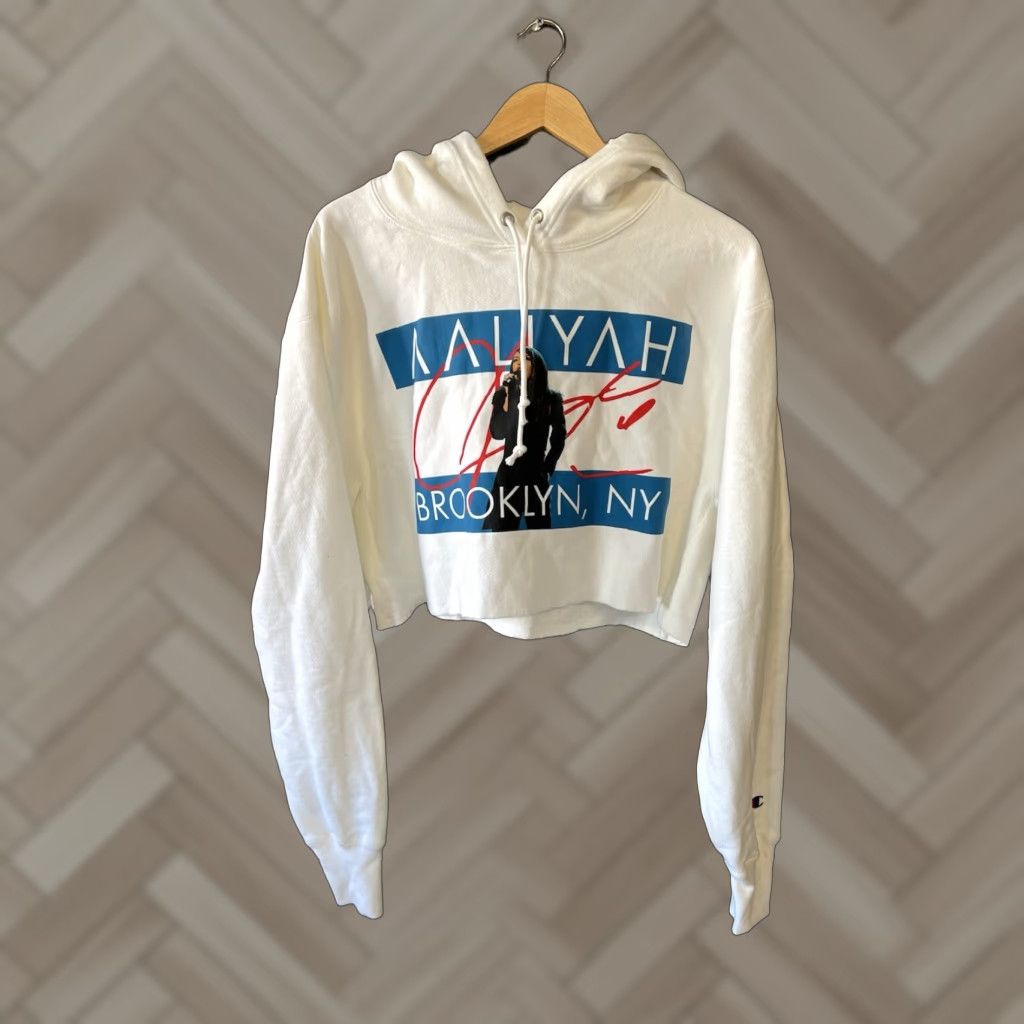 Champion Champion x AAliyah x Bumpboxx Womens White Cropped Hoodie L NWT Size Large Pullover Activewear Hoodie Womens White Cropped Hoodie NWT Size L / US 10 / IT 46 - 1 Thumbnail