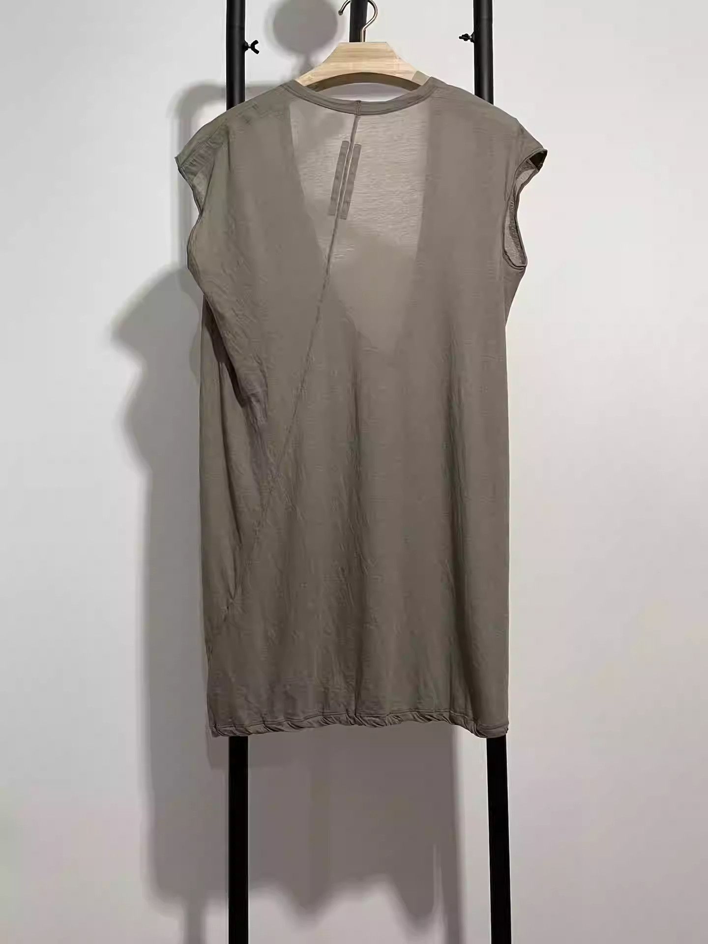 Rick Owens Rick Owens deep V neck vest Size US S / EU 44-46 / 1 - 2 Thumbnail